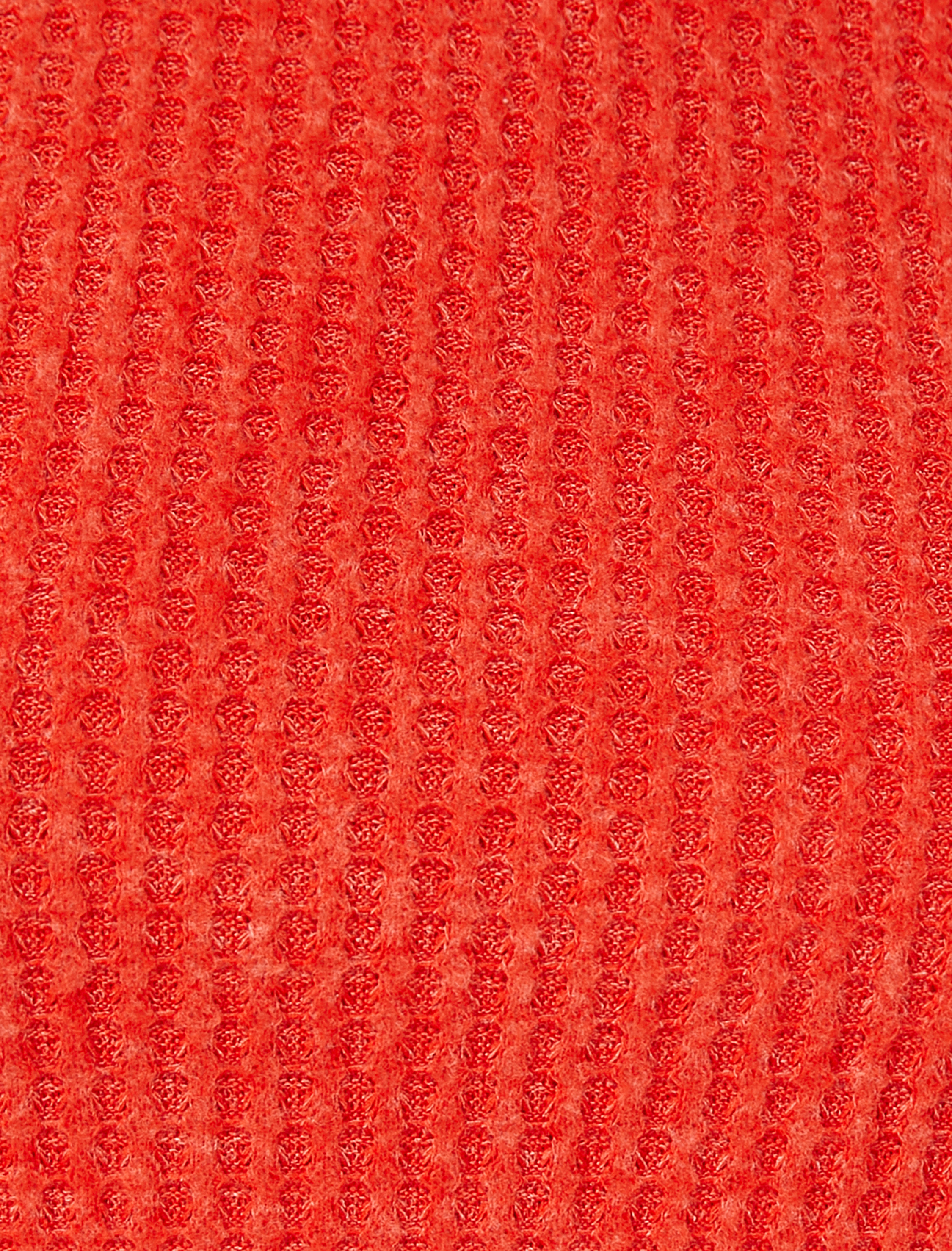   Uzun Kollu Dokulu Fırfırlı Dik Yaka Tişört