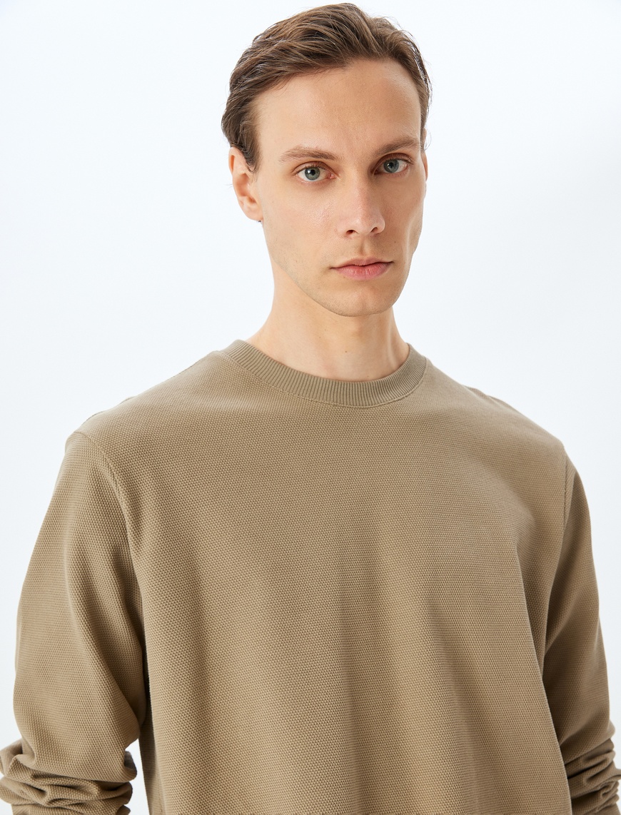   Bisiklet Yaka Pamuklu İnterlok Kumaş Basic Sweatshirt