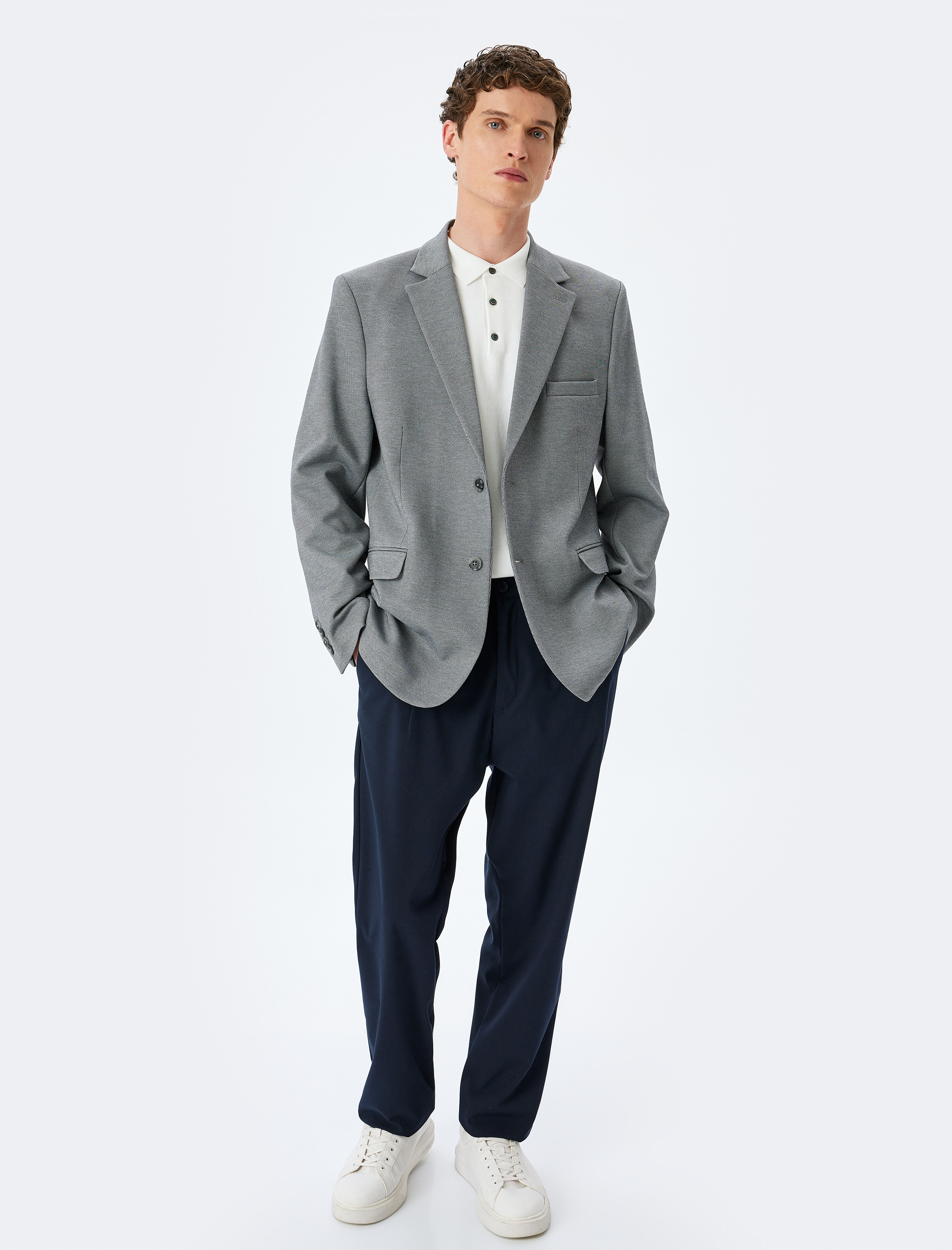 Koton Erkek Cep Detaylı Pamuk Karışımlı Mono Yaka Slim Fit Blazer Ceket -1