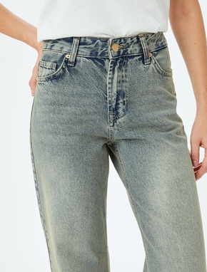 Düz Paça Normal Bel Düz Kesim Düğmeli Pamuklu Kot Pantolon - Straight Fit Jean_4