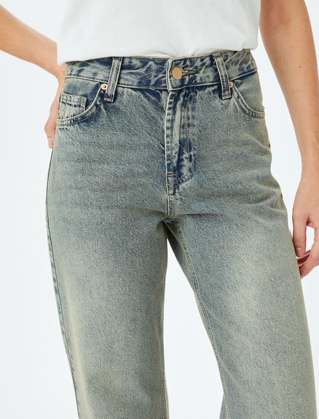 Düz Paça Normal Bel Düz Kesim Düğmeli Pamuklu Kot Pantolon - Straight Fit Jean_4