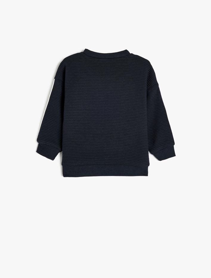 Erkek Bebek Sweatshirt Bisiklet Yaka Uzun Kollu Şerit Detaylı Pamuklu