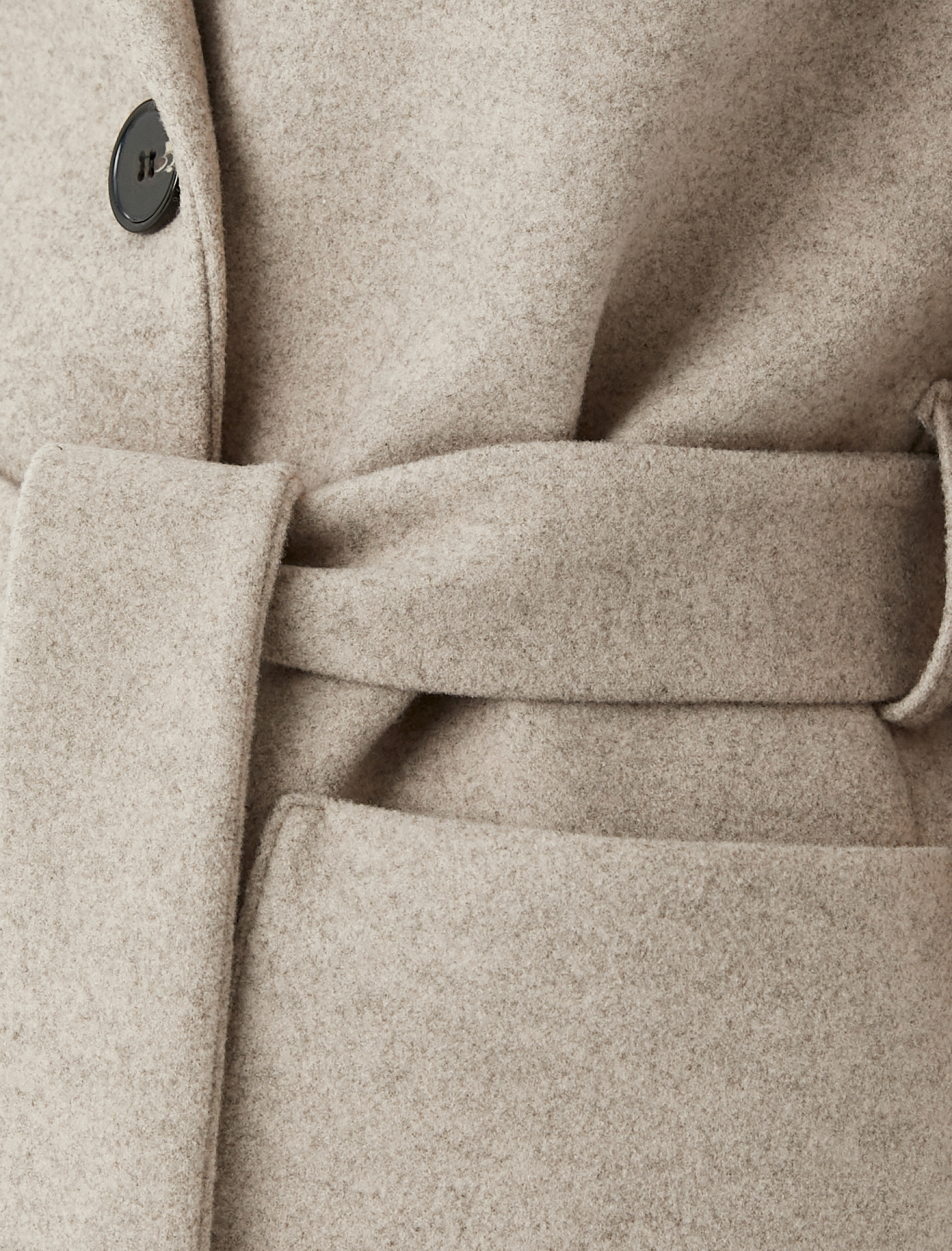   Kuşak Detaylı Cepli Düğmeli Kruvaze Ekstra Uzun Kaşe Kaban