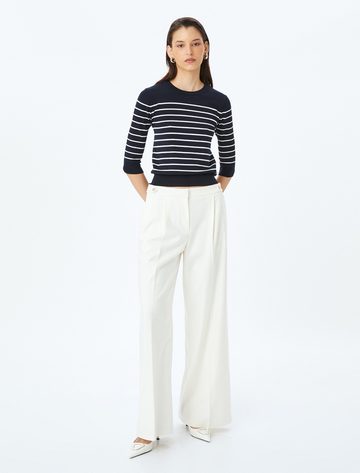  Yuvarlak Yaka 3/4 Uzun Kollu Çizgili Triko Kazak