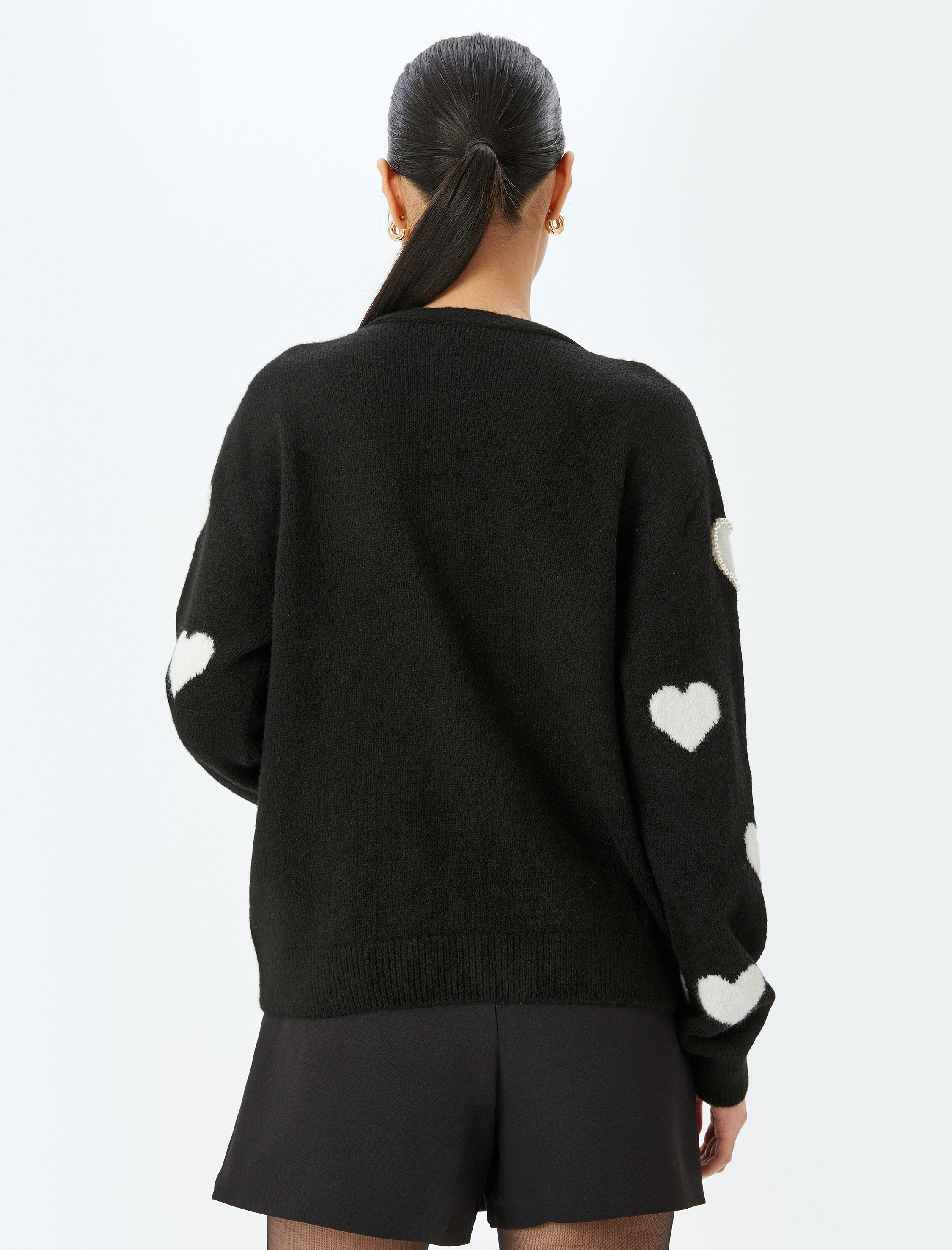   Uzun Kollu V Yaka Kalpli Triko Hırka