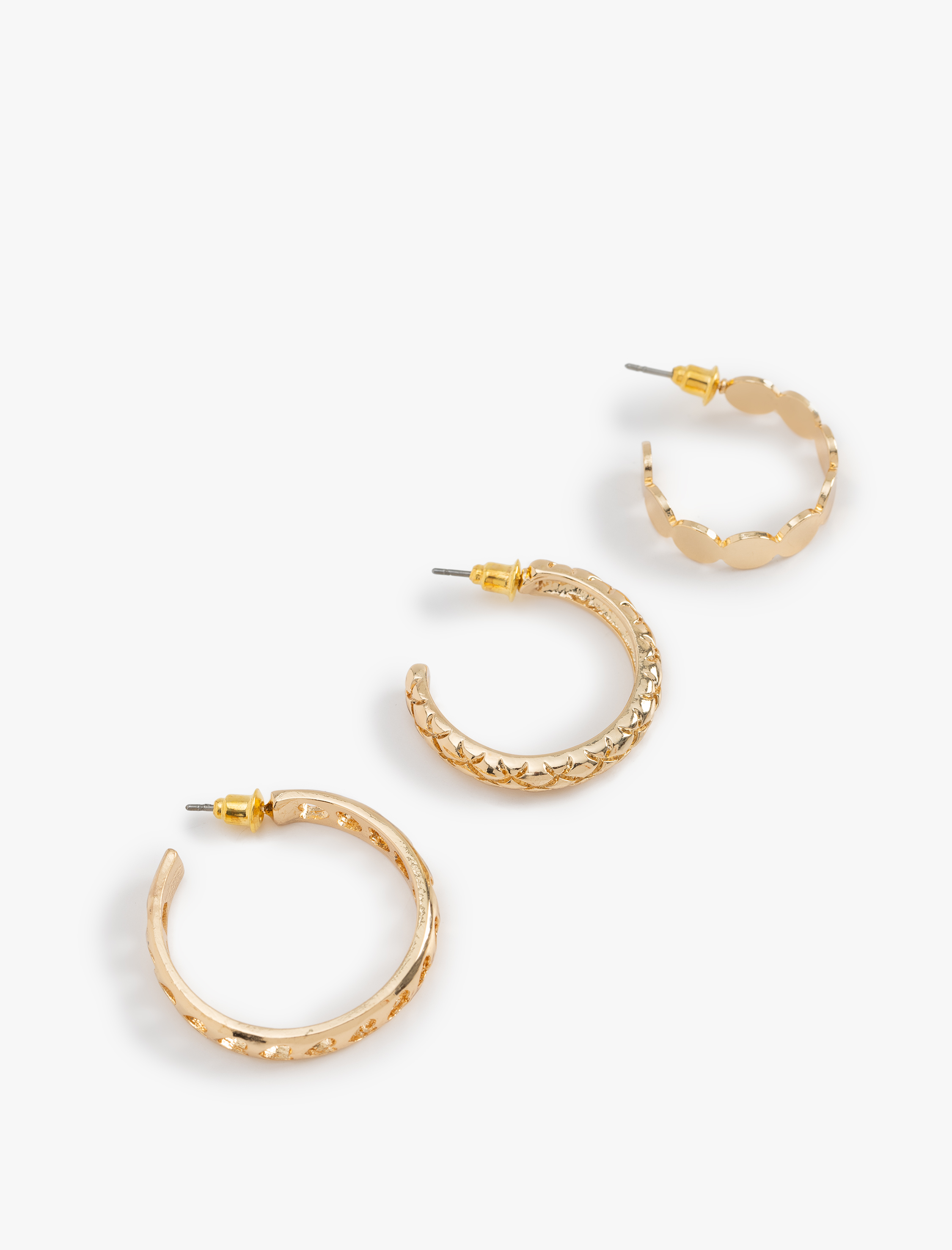  Kadın Kalp Detaylı 3'lü Halka Küpe Seti