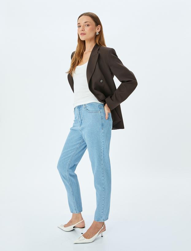 Yüksek Bel Bol Kalıp Düz Kısa Paça Düğmeli Cepli Pamuklu Kot Pantolon - Mom Jean_1