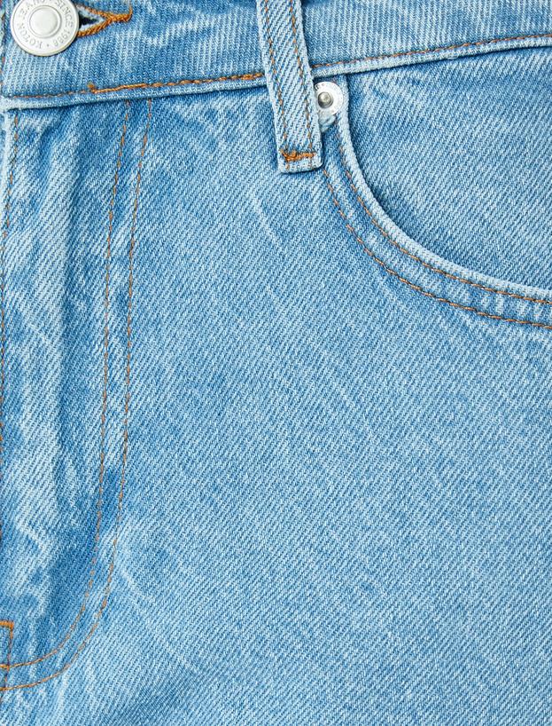 Yüksek Bel Bol Kalıp Düz Kısa Paça Düğmeli Cepli Pamuklu Kot Pantolon - Mom Jean_5