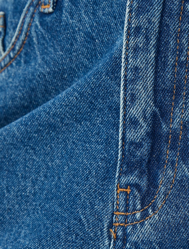 Yüksek Bel Bol Kalıp Düz Kısa Paça Düğmeli Cepli Pamuklu Kot Pantolon - Mom Jean_5