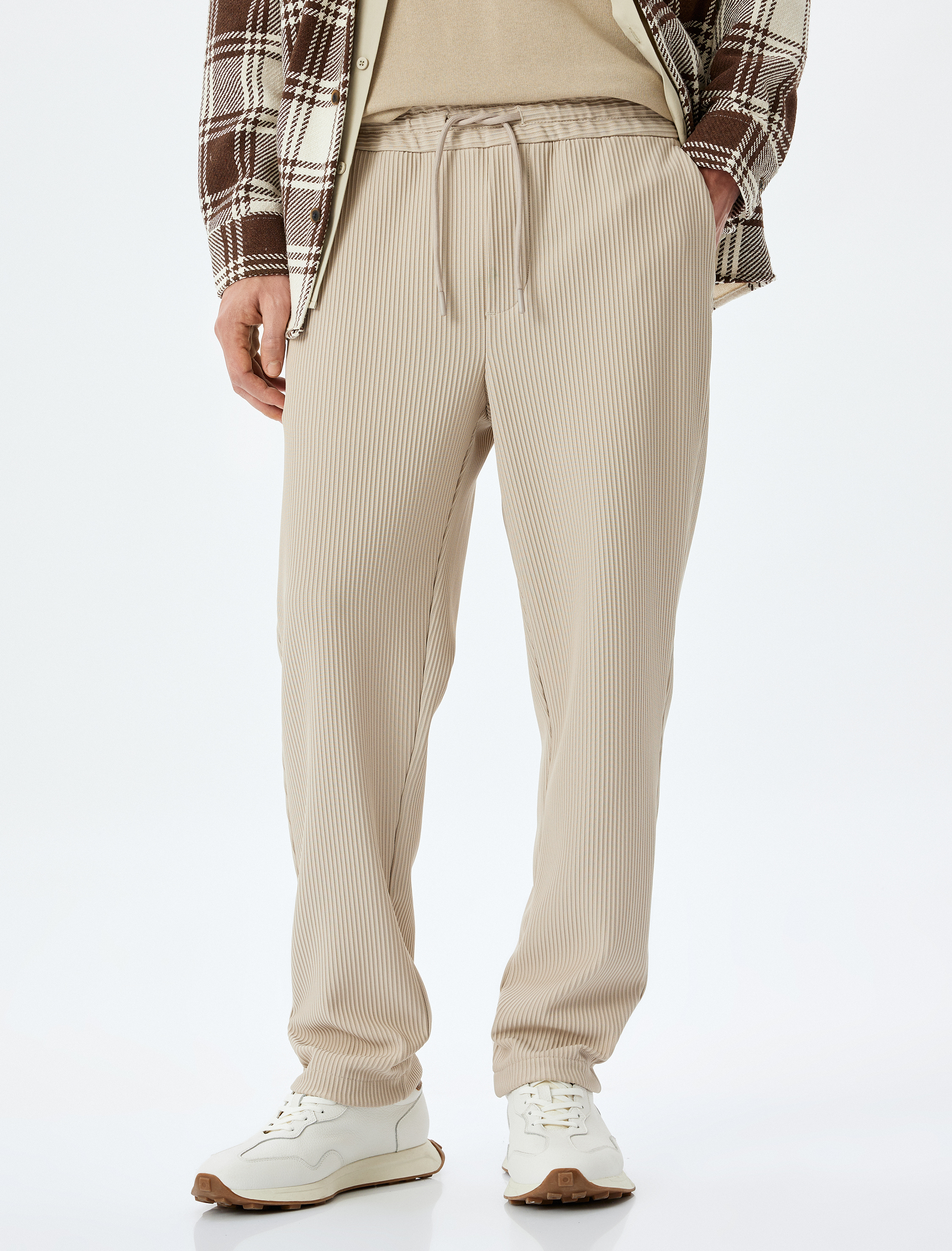   Beli Bağcıklı Cep Detaylı Jogger Fitilli Pantolon