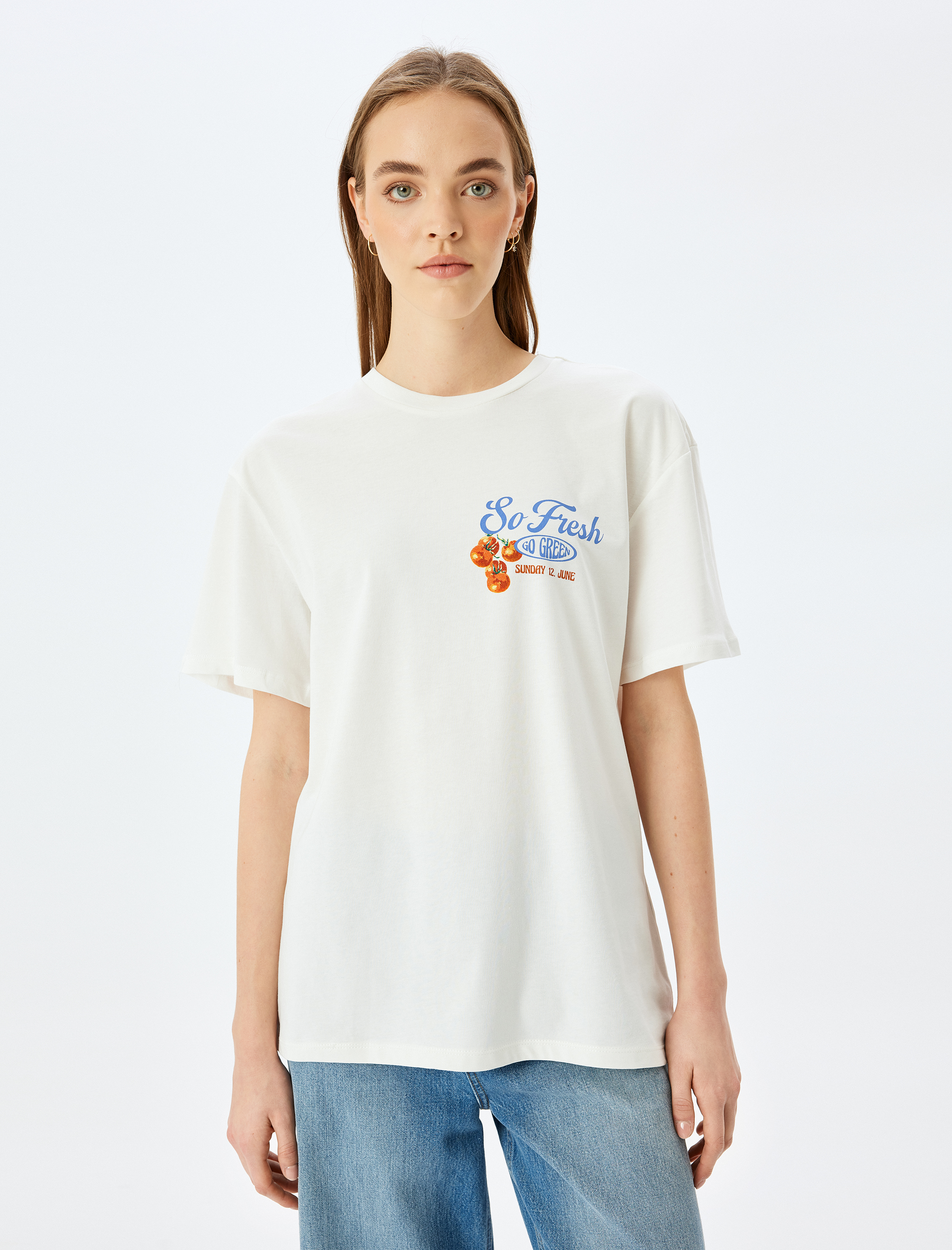   Arkası Meyve ve Sebze Baskılı Bisiklet Yaka Kısa Kollu Uzun Oversize Tişört