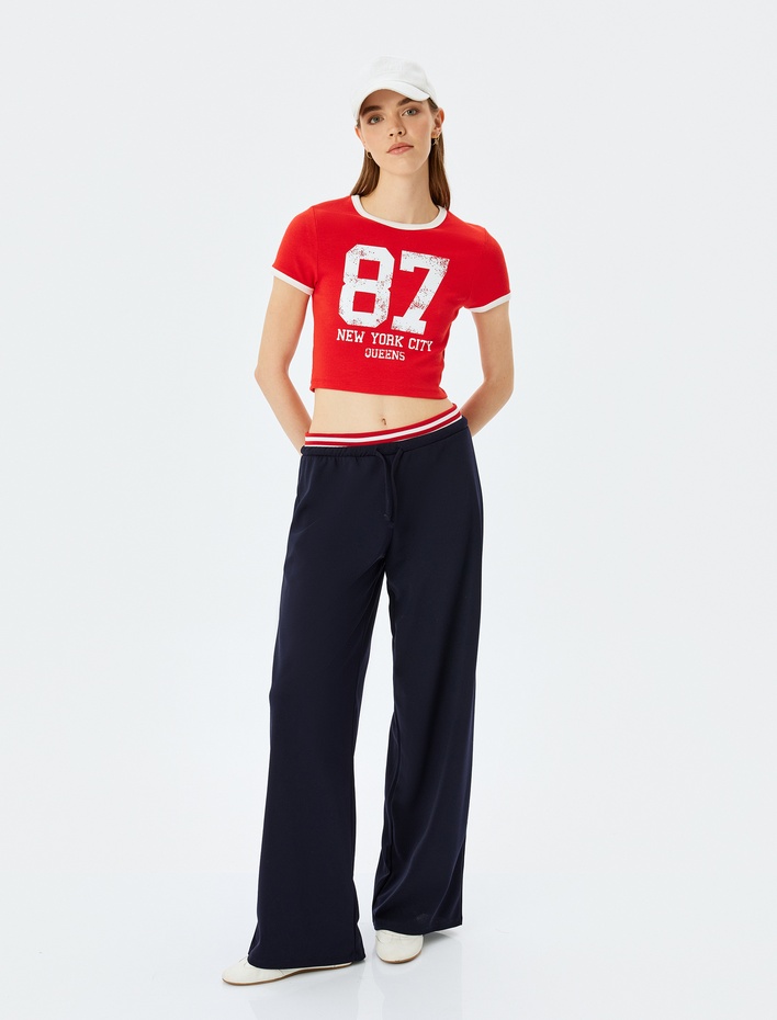  Baskılı Kısa Kollu Bisiklet Yaka Slim Fit Crop Kaşkorse Tişört