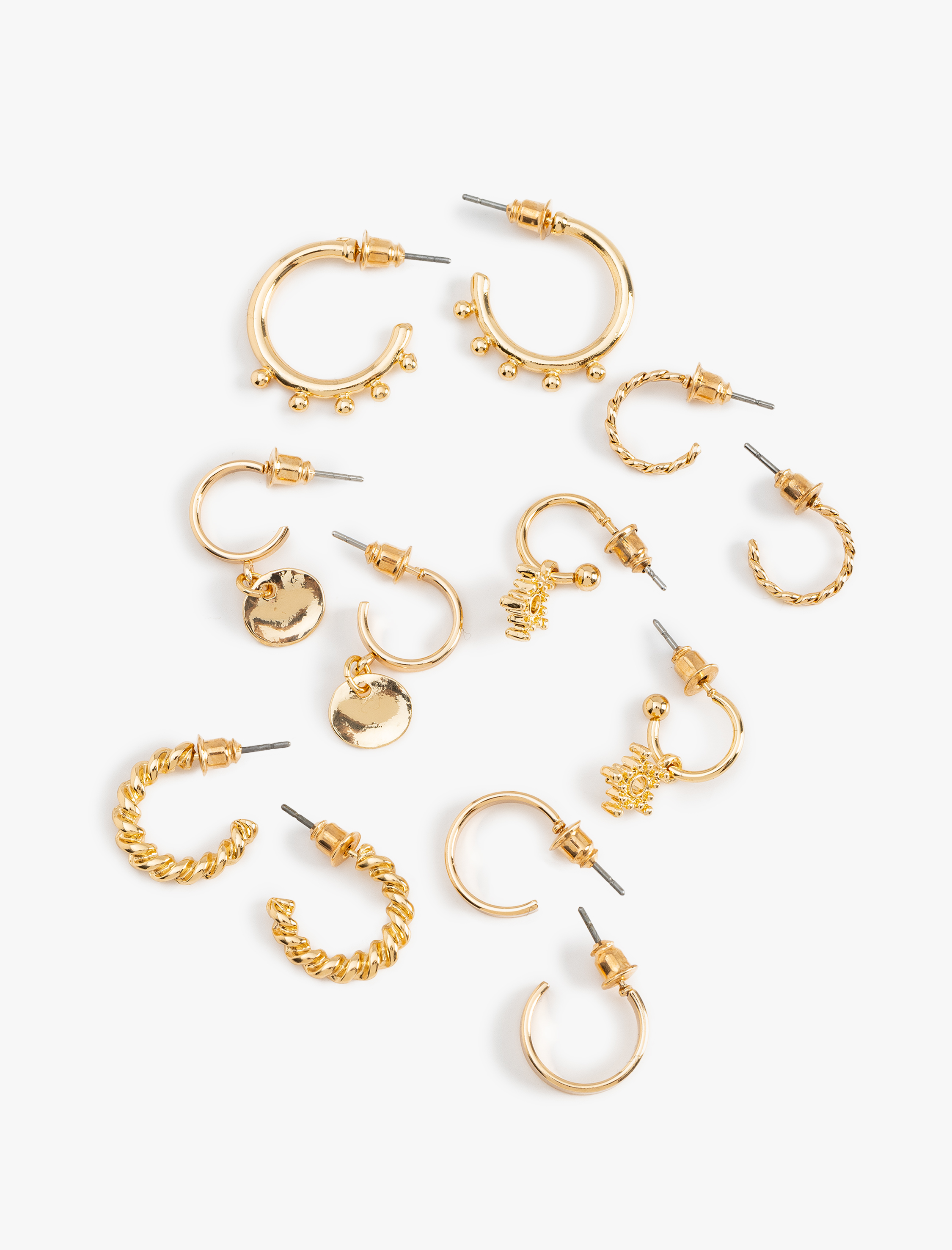  Kadın Çelik Burgu Charm Detaylı 6'lı Halka Küpe Seti