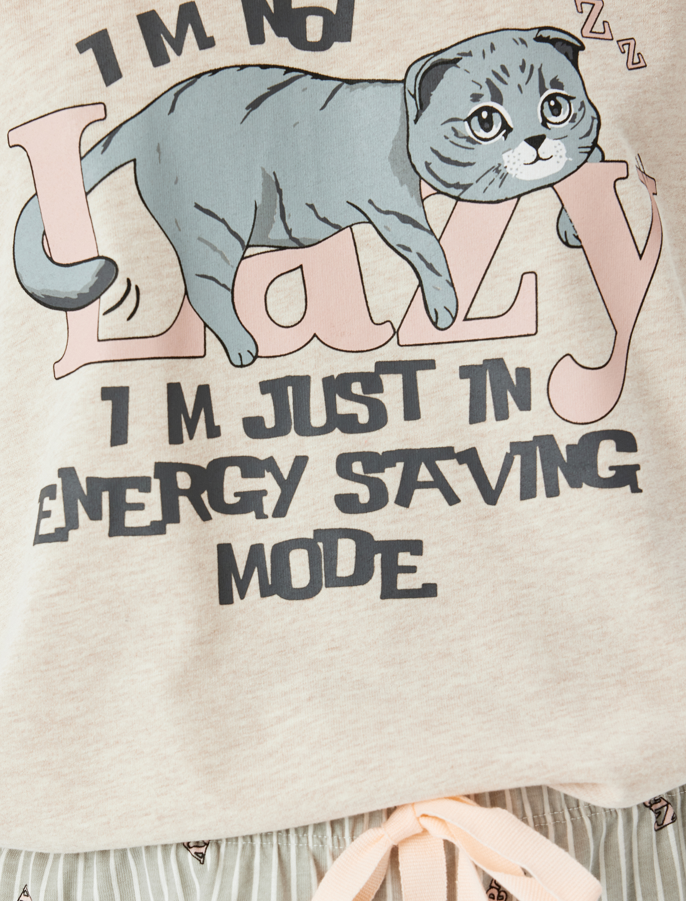   Kedi Baskılı Uzun Kollu Pijama Takımı