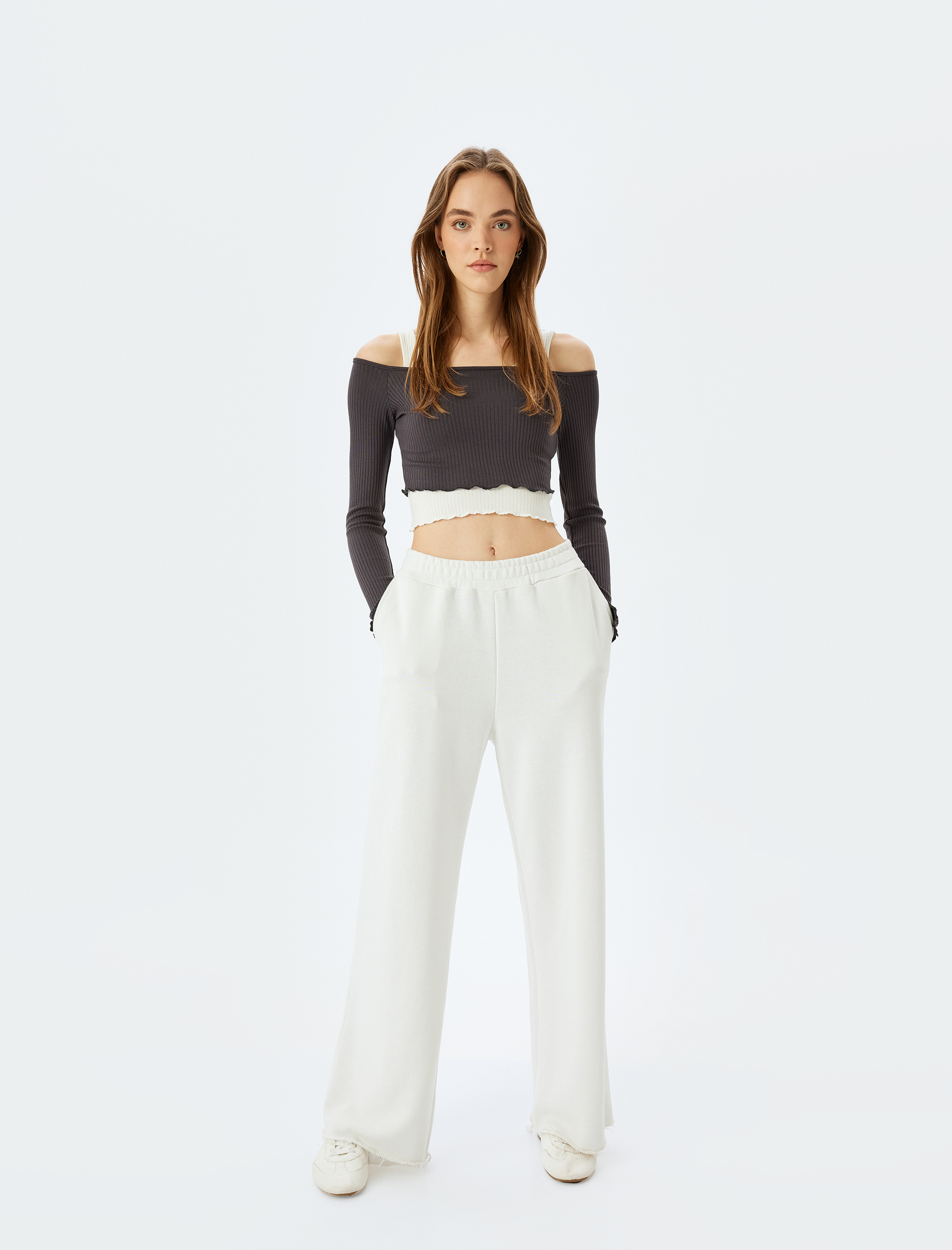   Uzun Kollu Atletli Kayık Yaka Crop Kaşkorse Slim Fit Tişört