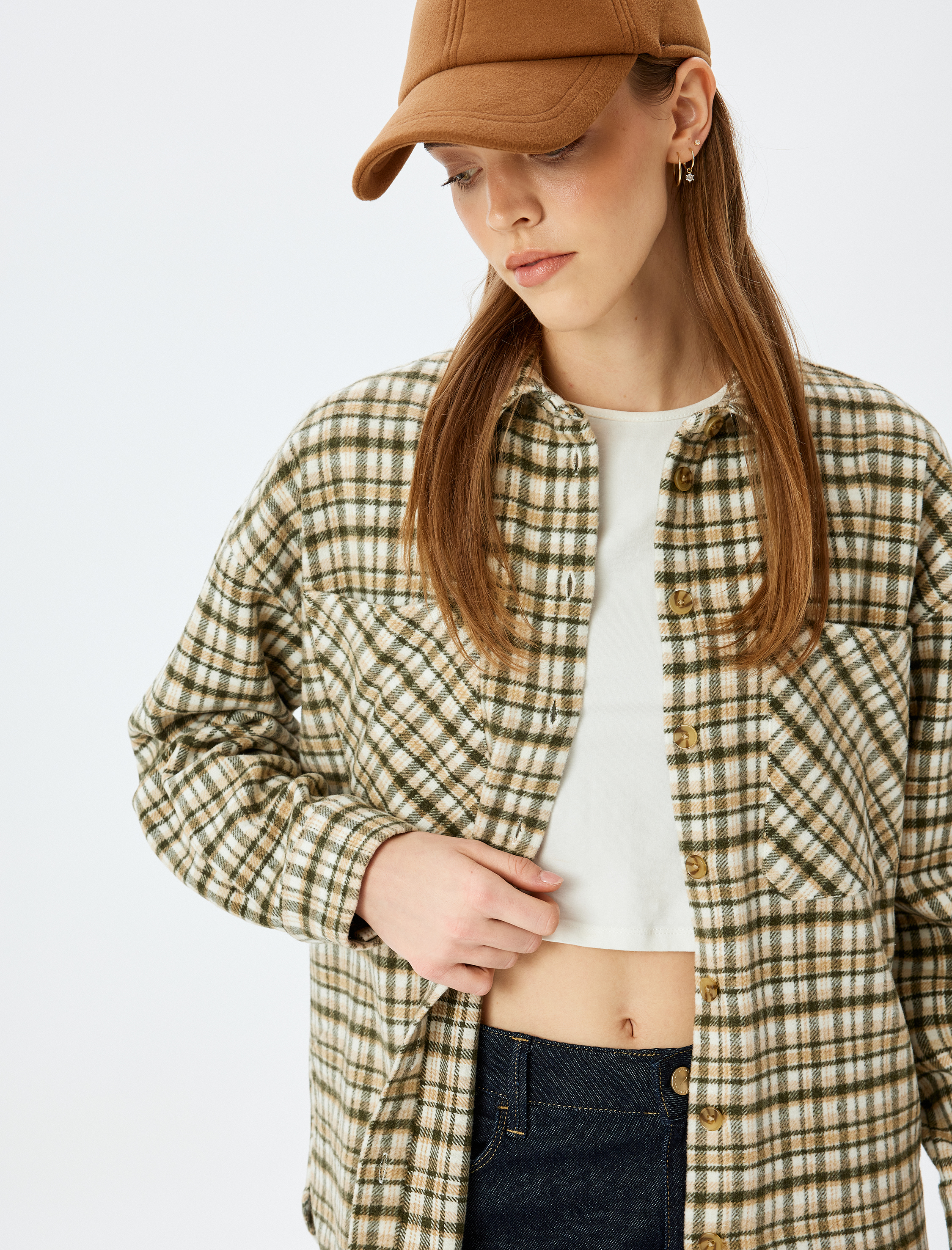   Klasik Yaka Cep Detaylı Düğmeli Ekoseli Oduncu Gömleği