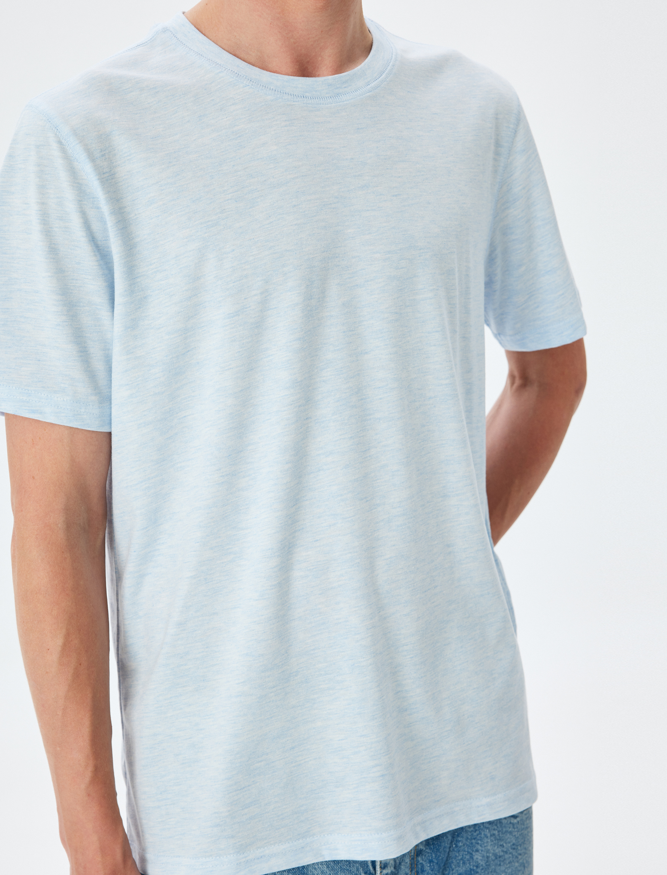   Kısa Kollu Bisiklet Yaka Regular Fit Pamuk Karışımlı Basic Tişört