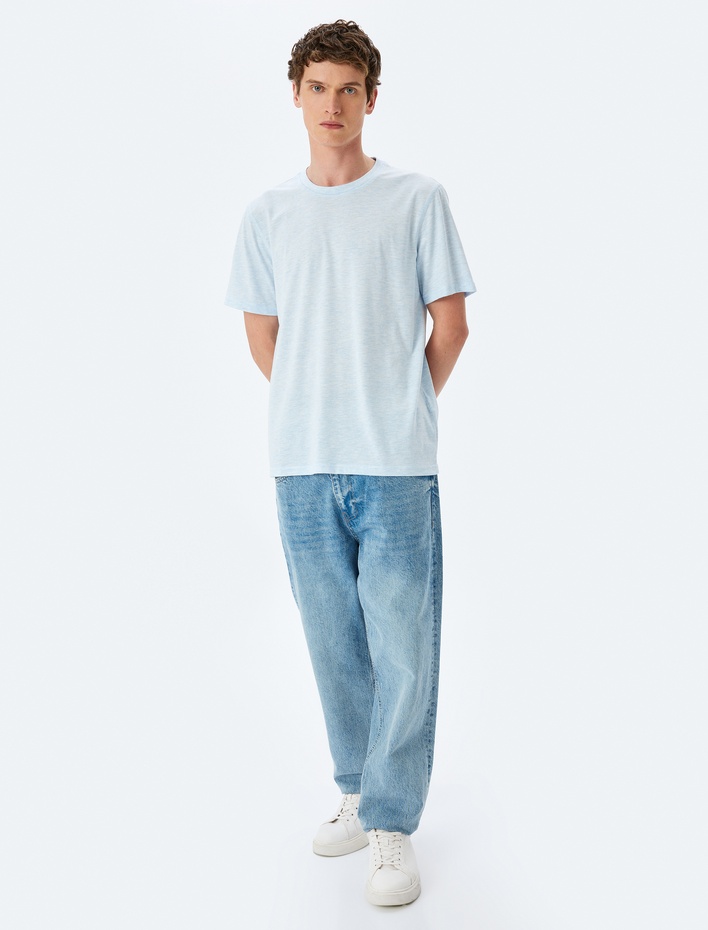  Kısa Kollu Bisiklet Yaka Regular Fit Pamuk Karışımlı Basic Tişört