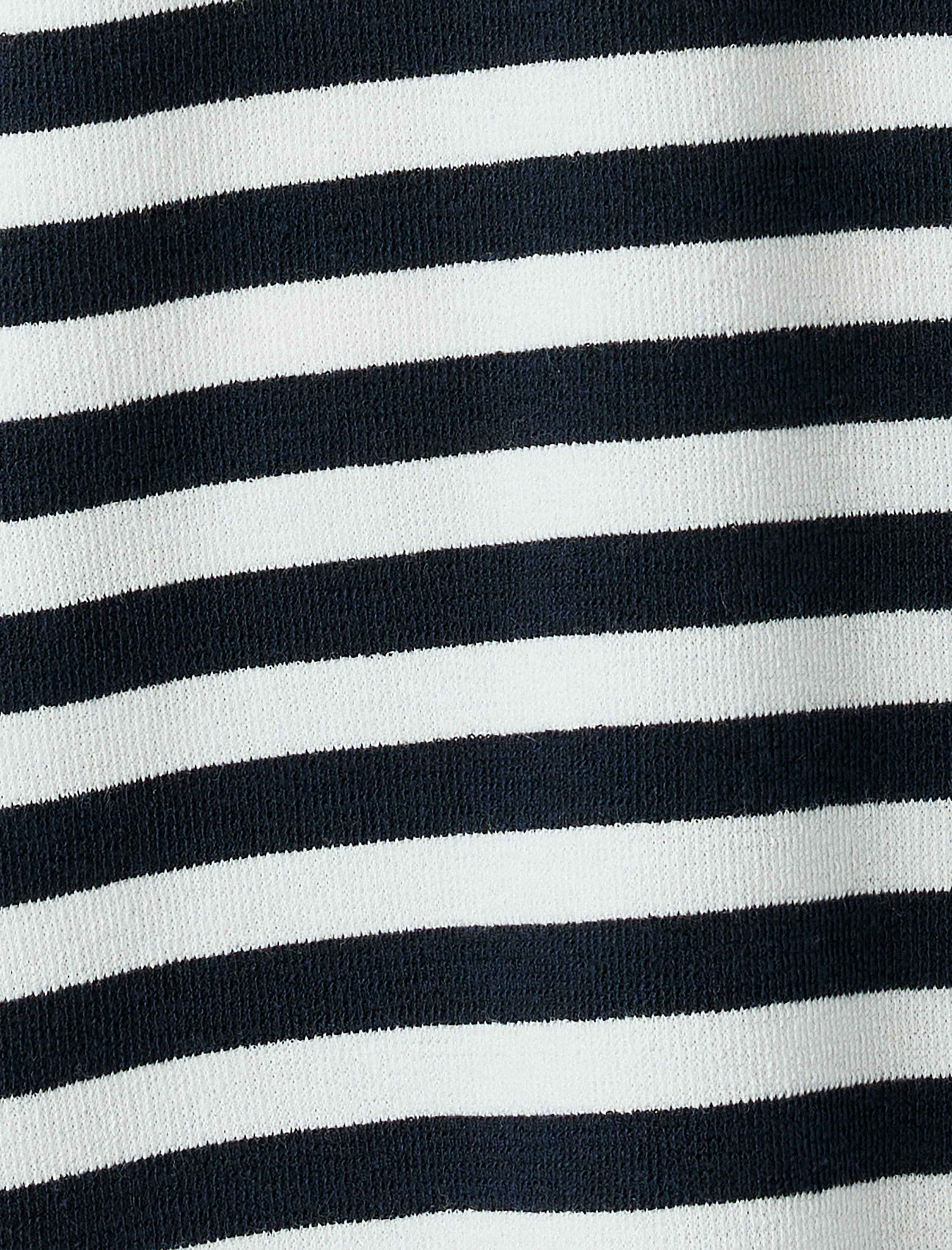   Bisiklet Yaka Regular Fit Cep Detaylı Tok Kumaş Viskon Karışımlı Kısa Kollu Çizgili Tişört