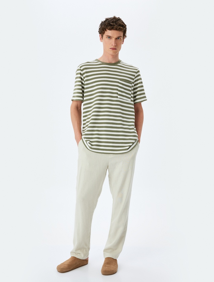  Bisiklet Yaka Regular Fit Cep Detaylı Tok Kumaş Viskon Karışımlı Kısa Kollu Çizgili Tişört