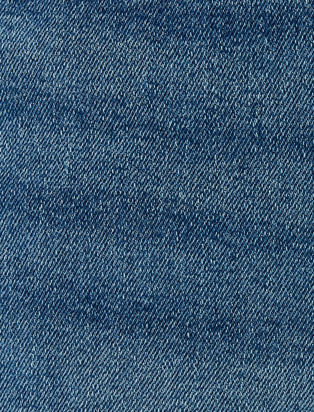 Bermuda Pamuklu Cep Detaylı Slim Fit Kot Şort_5
