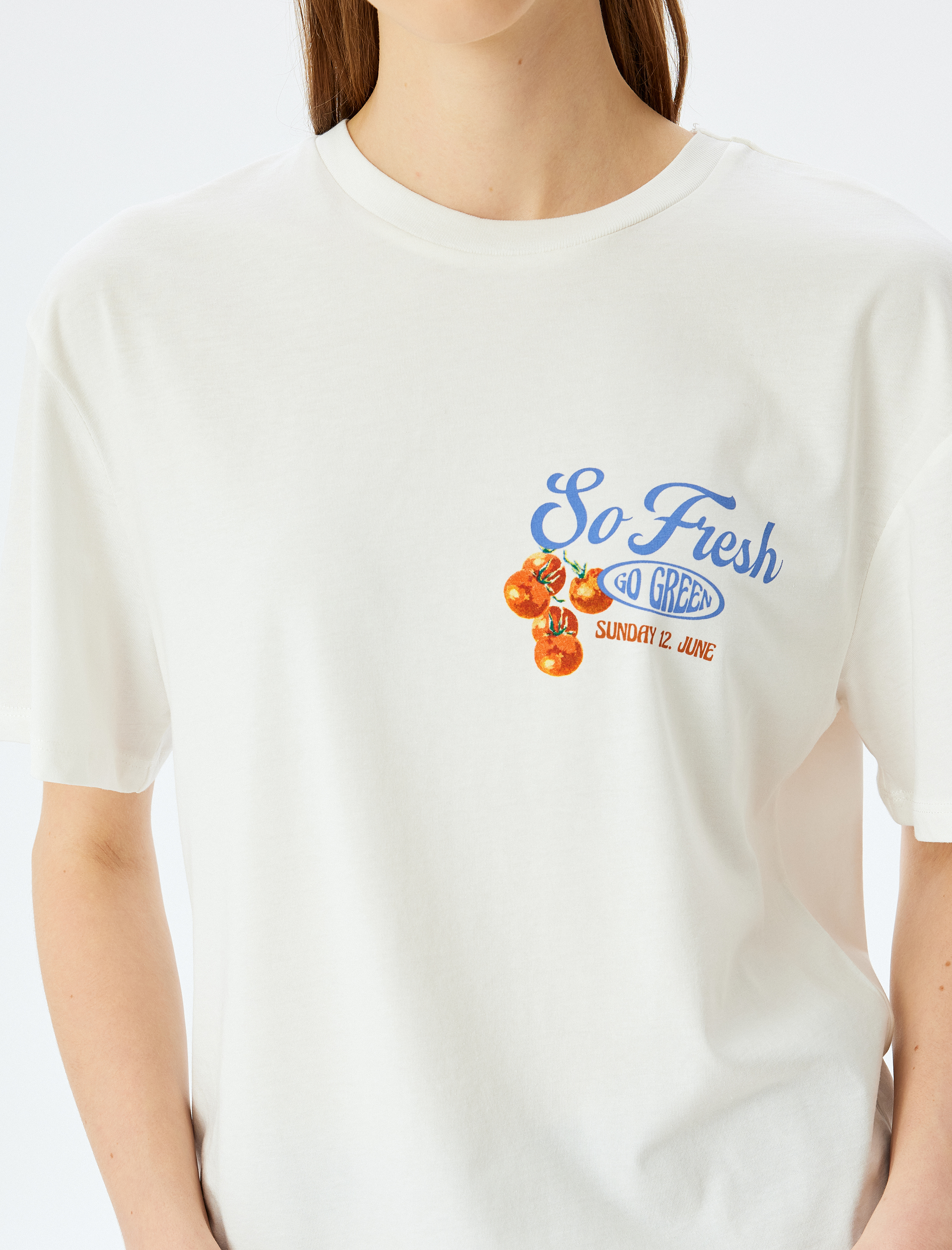   Arkası Meyve ve Sebze Baskılı Bisiklet Yaka Kısa Kollu Uzun Oversize Tişört