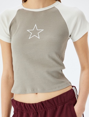 Yıldız Baskılı Reglan Kollu Bisiklet Yaka Kaşkorse Slim Fit Tişört_4