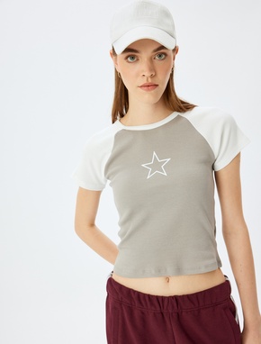 Yıldız Baskılı Reglan Kollu Bisiklet Yaka Kaşkorse Slim Fit Tişört