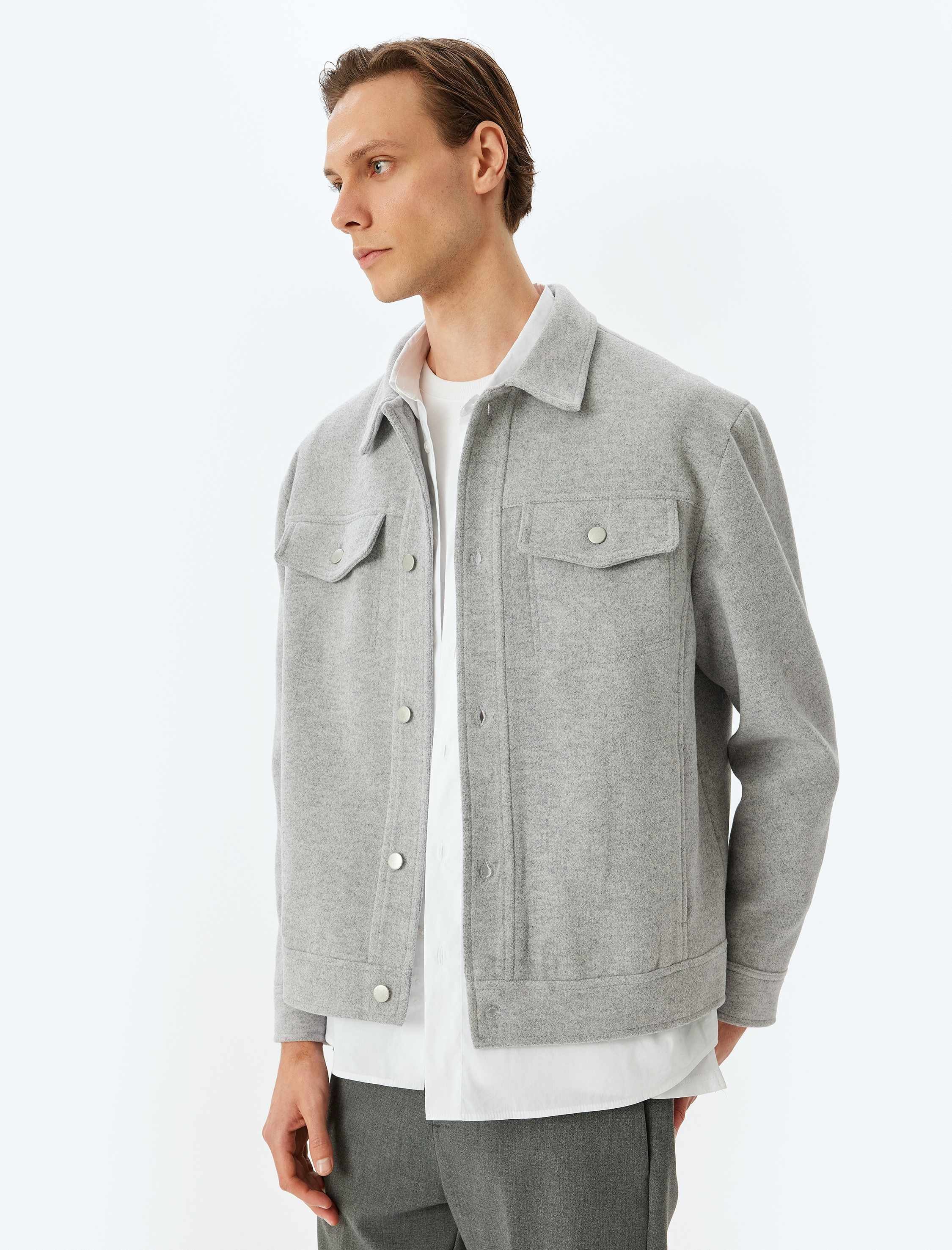 Uzun Kollu Viskon Karışımlı Kapaklı Cep Detaylı Kaşe Ceket