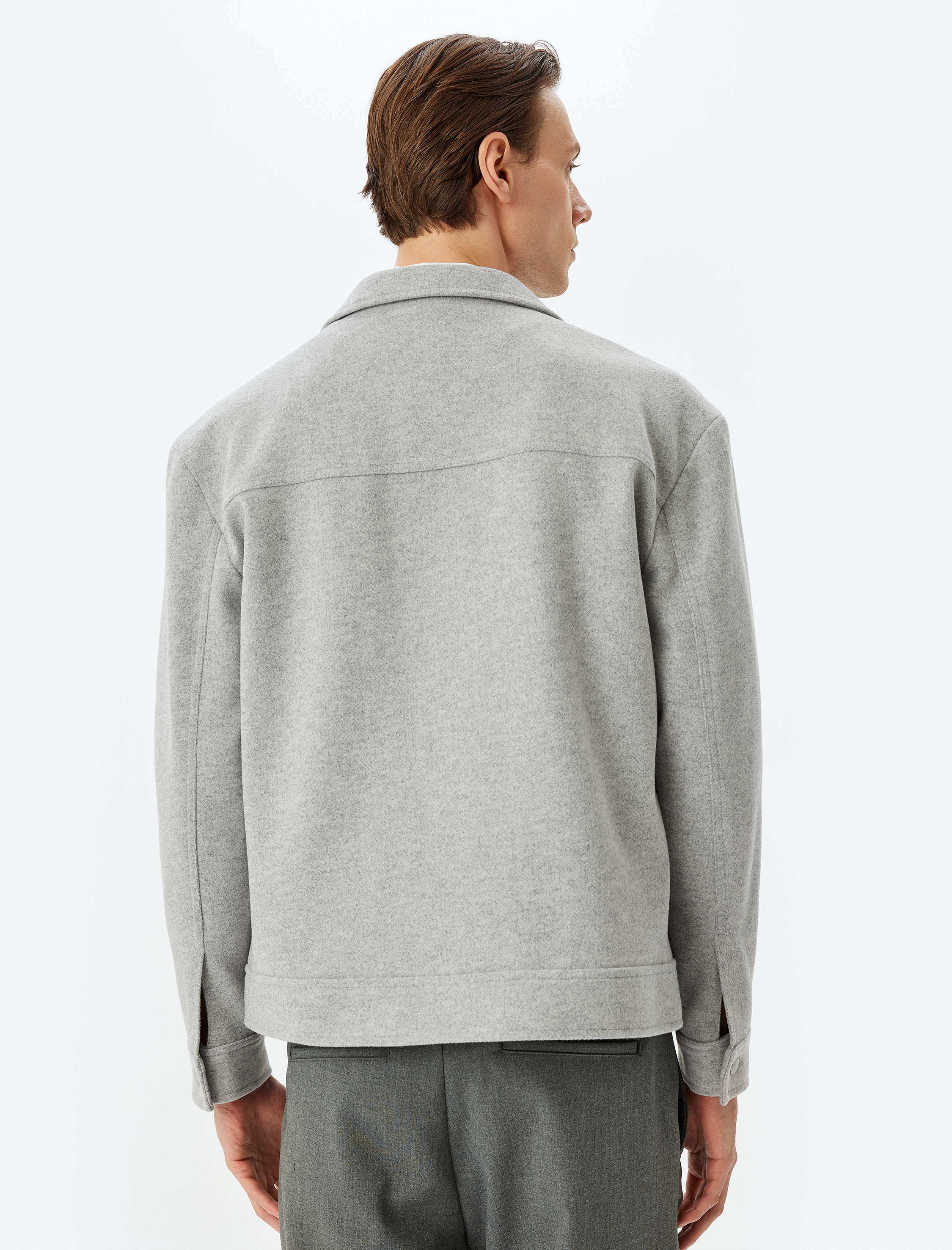 Uzun Kollu Viskon Karışımlı Kapaklı Cep Detaylı Kaşe Ceket