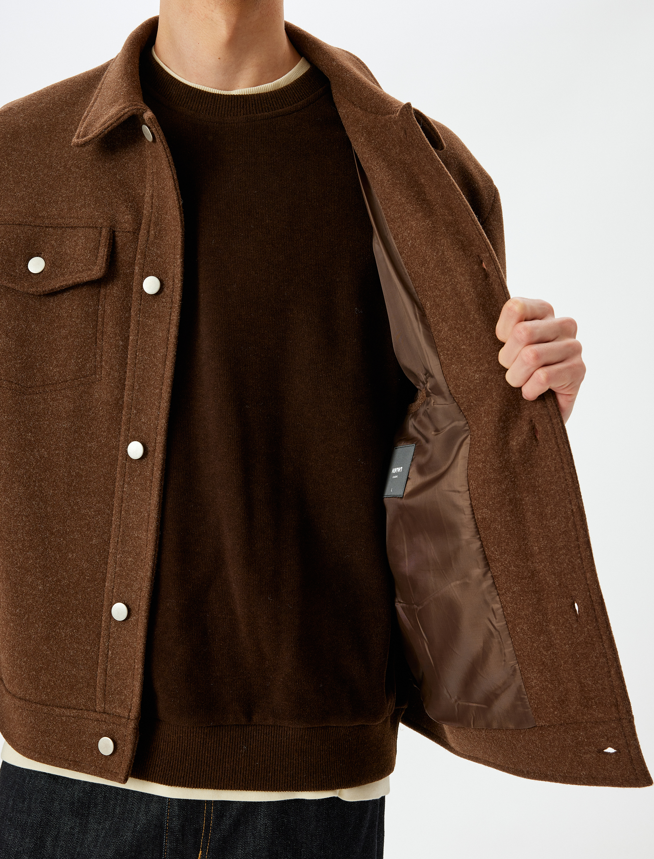   Uzun Kollu Viskon Karışımlı Kapaklı Cep Detaylı Kaşe Ceket