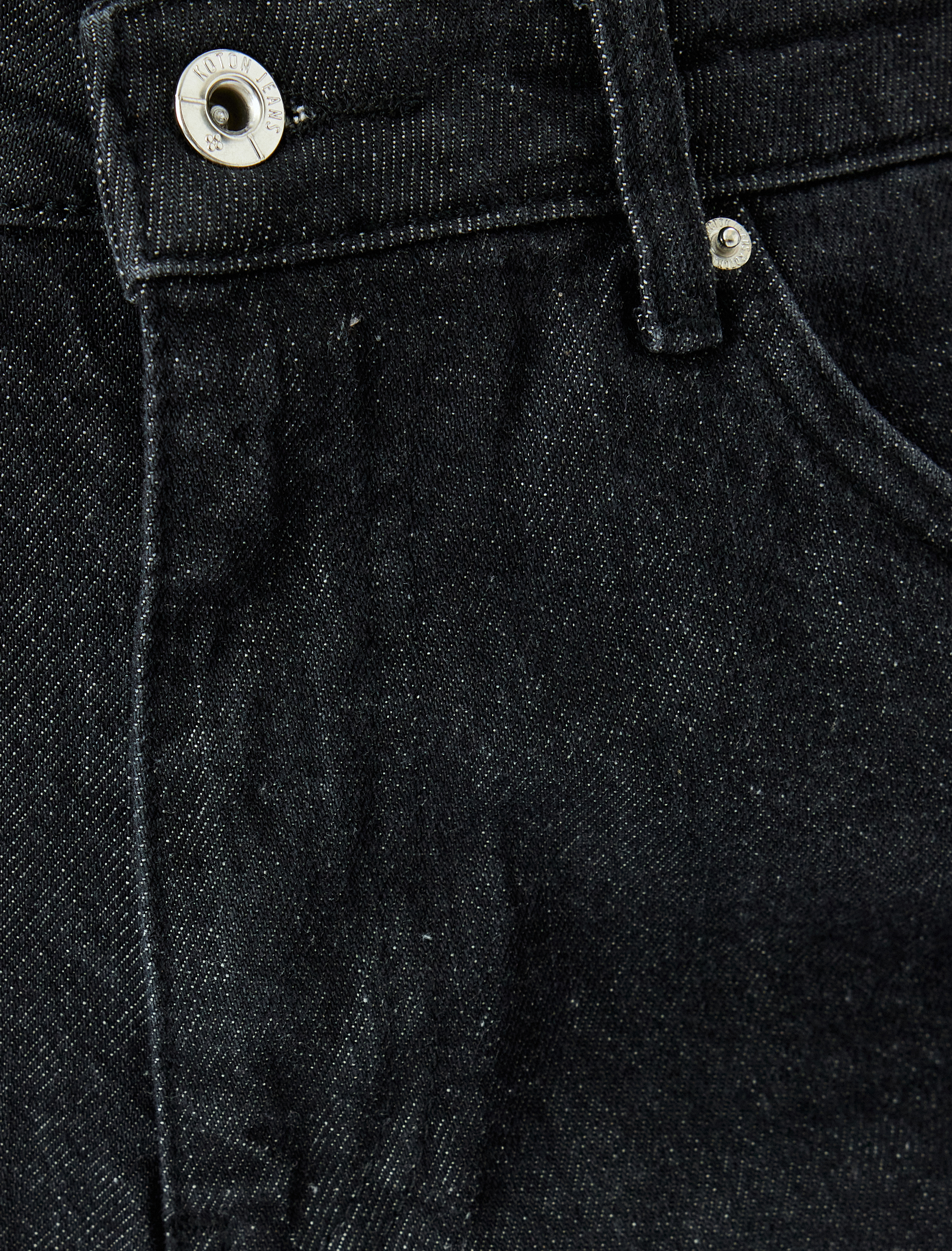   Yüksek Bel Düğmeli Cep Detaylı Rahat Kalıp Kot Pantolon - Mom Jean