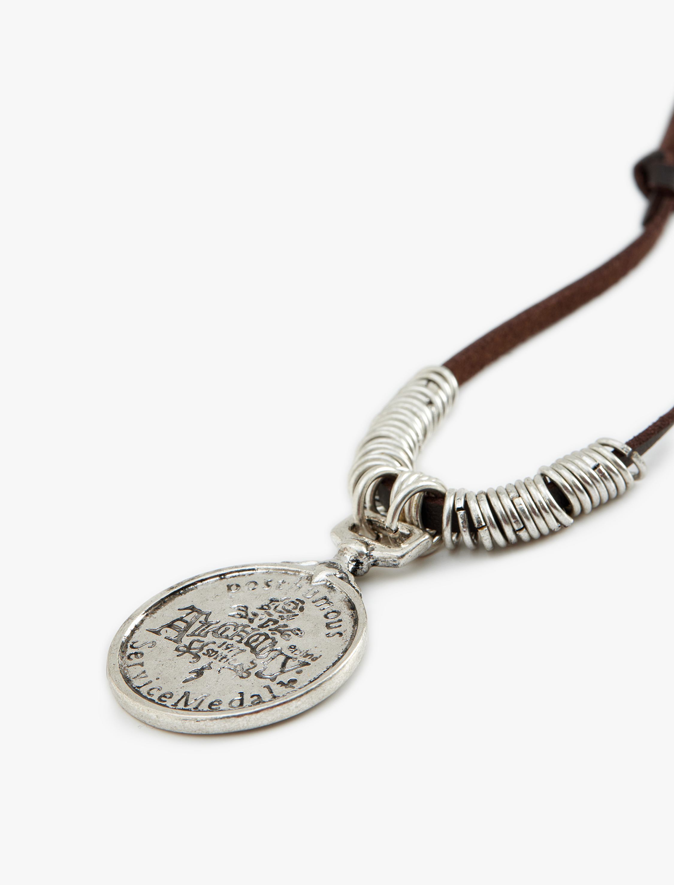  Erkek Charm Detaylı Kolye