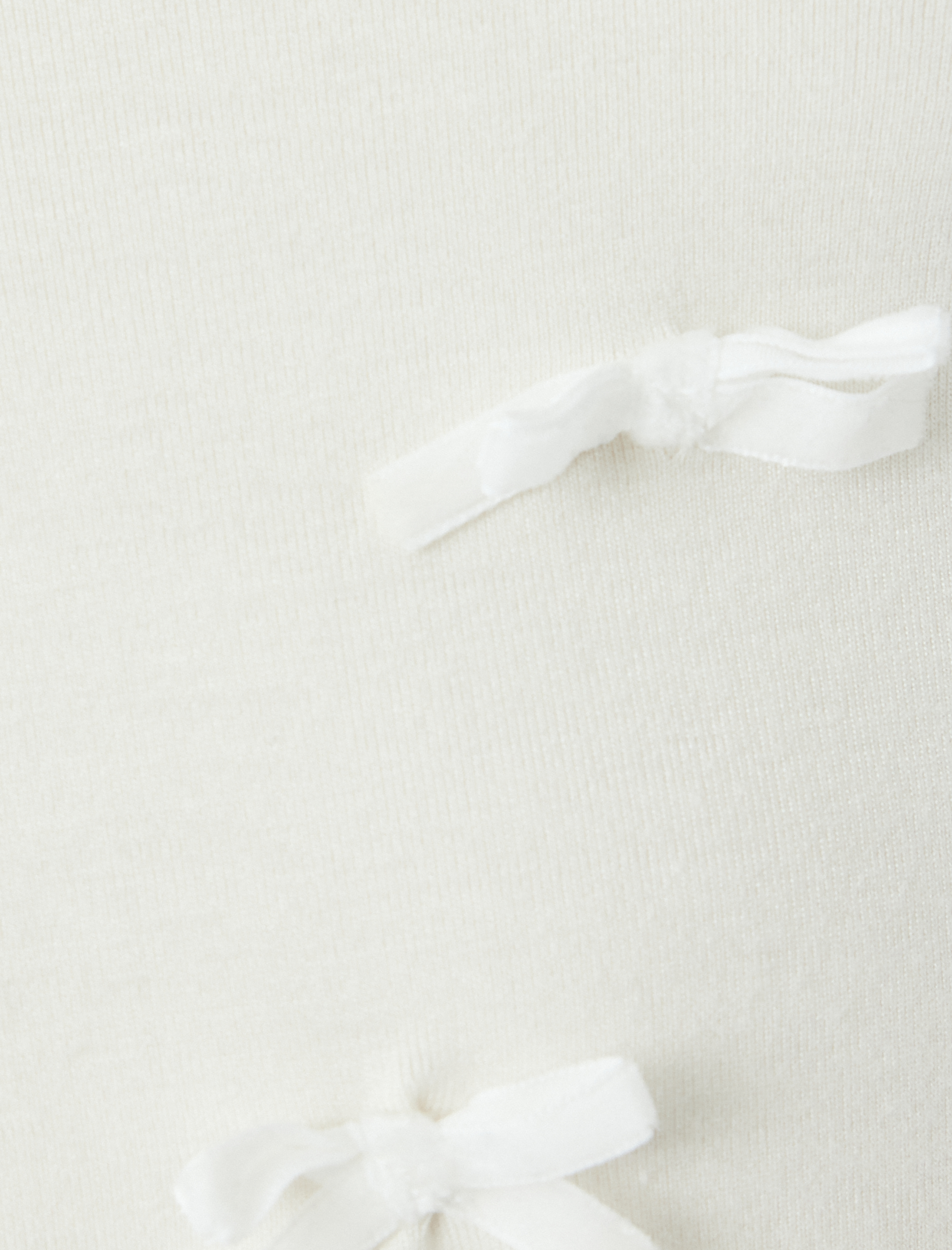   Fiyonk Aplike Detaylı Viskon Slim Fit Bisiklet Yaka Uzun Kollu Tişört