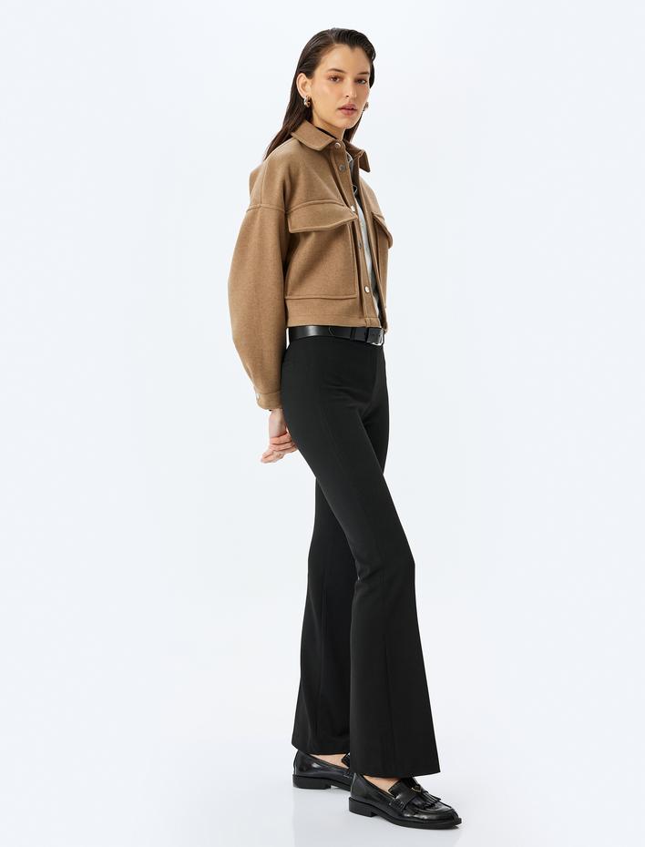  Düğmeli Cepli Normal Bel İspanyol Paça Kumaş Pantolon