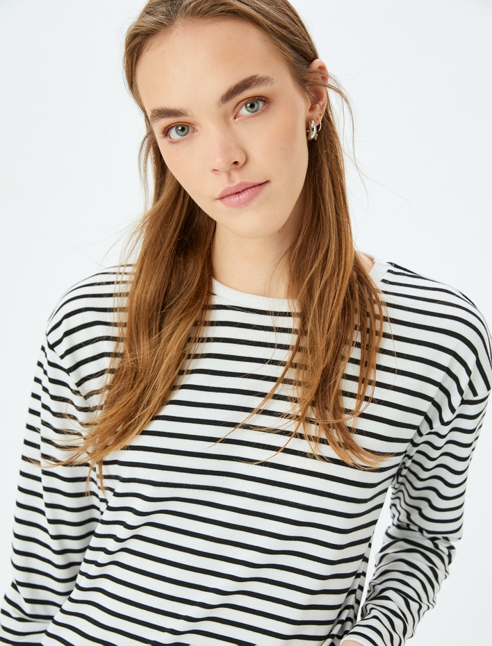  Uzun Kollu Çizgili Bisiklet Yaka Oversize Tişört