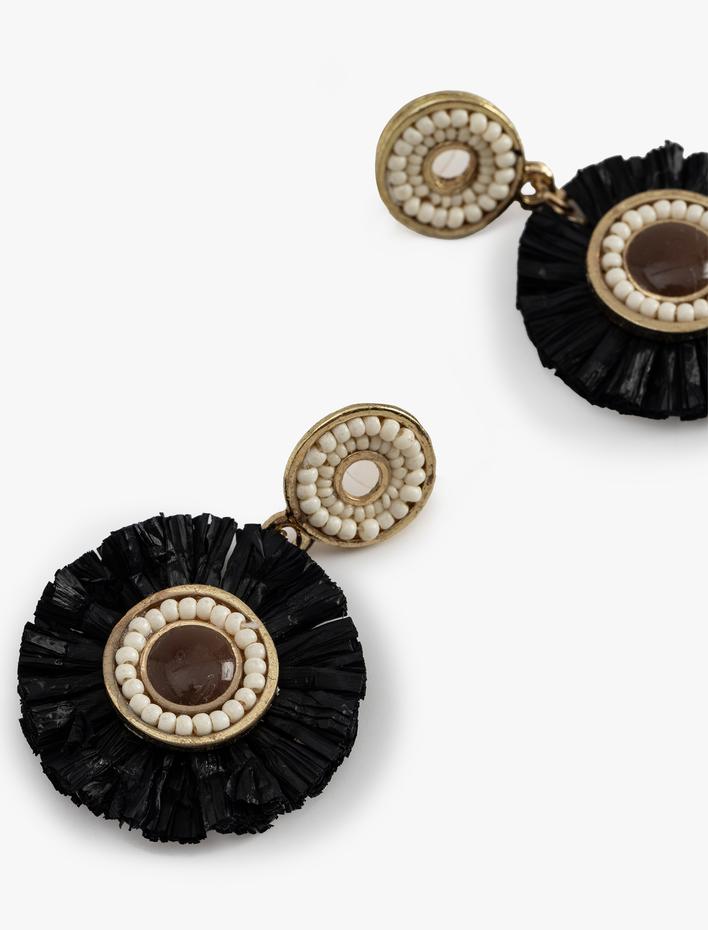 Kadın Boncuk Detaylı Sallantılı Büyük Boy Geometrik Hasır Küpe - Koton X Melis Ağazat