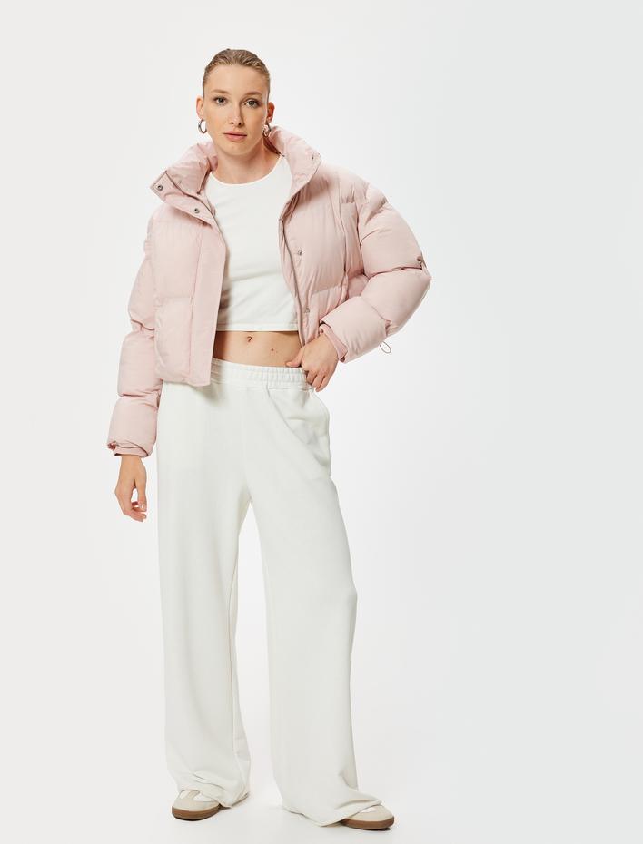  Kısa Şişme Mont Dik Yaka Fermuarlı Cepli Rahat Kalıp