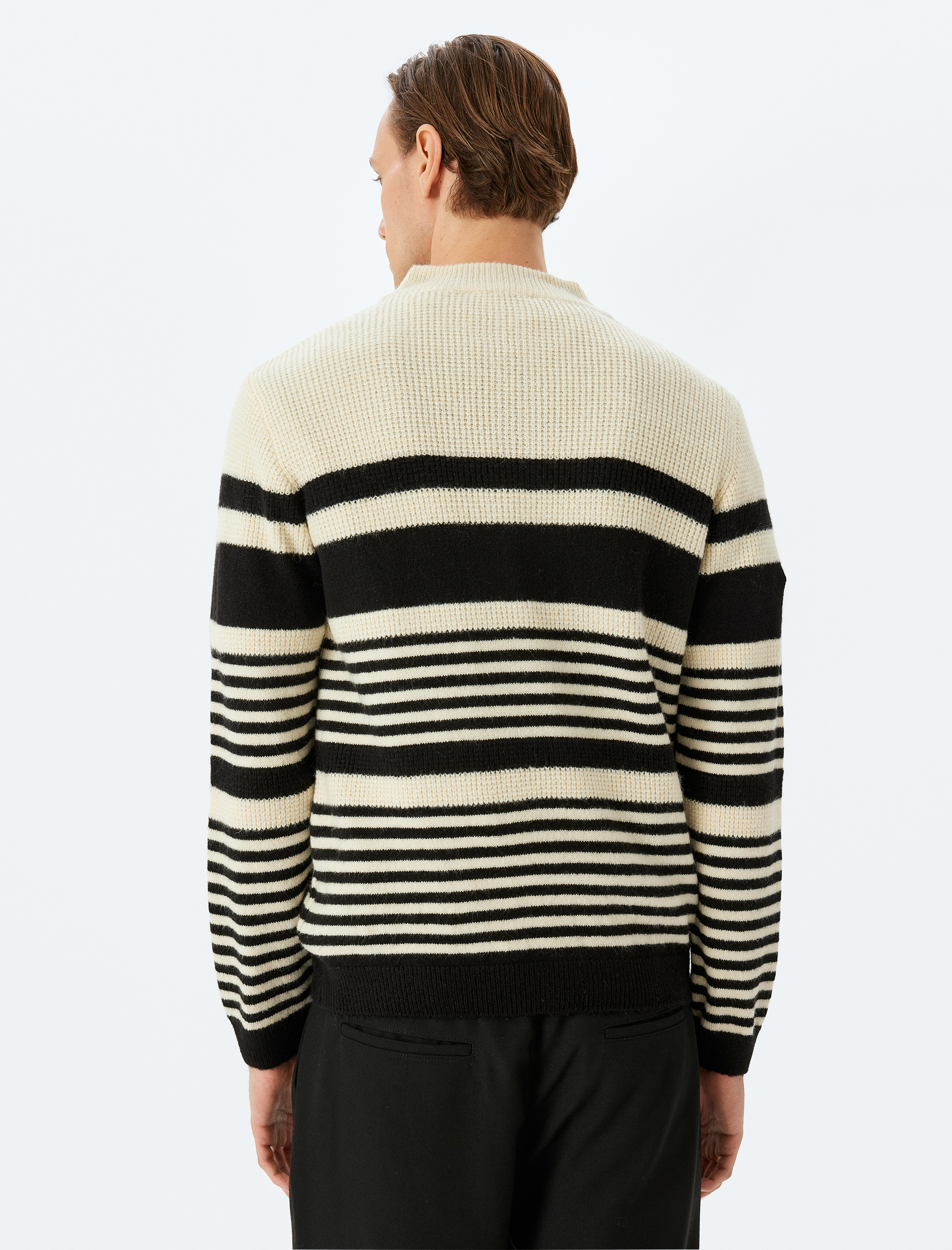   Çizgili Boxy Yarım Fermuarlı Kışlık Triko Kazak