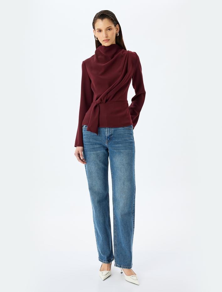  Dik Yaka Uzun Kollu Bağlama Detaylı Bluz