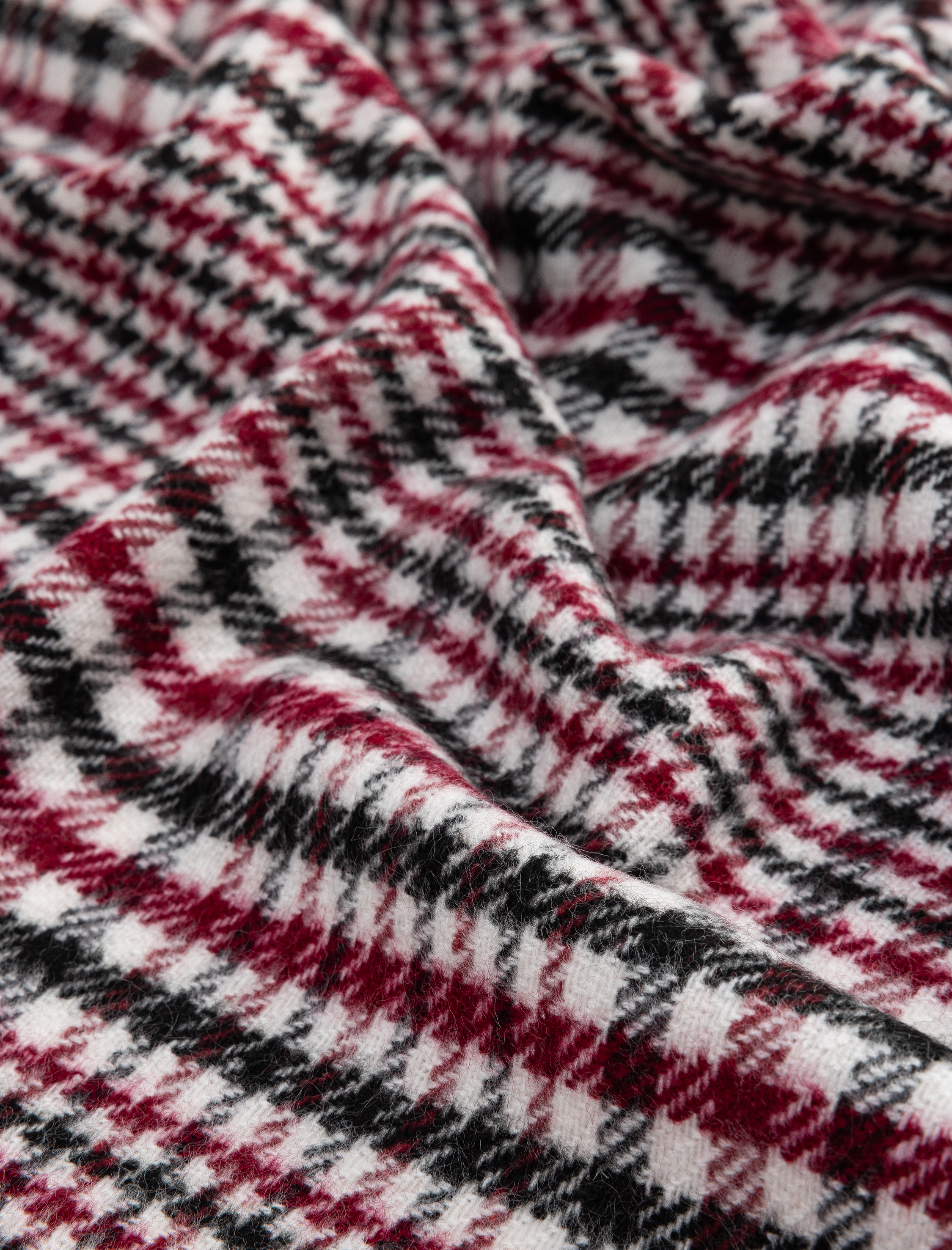  Kadın Ekoseli Püsküllü Uzun Atkı