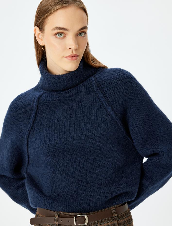  Balıkçı Yaka Dikiş Detaylı Uzun Kollu Triko Kazak