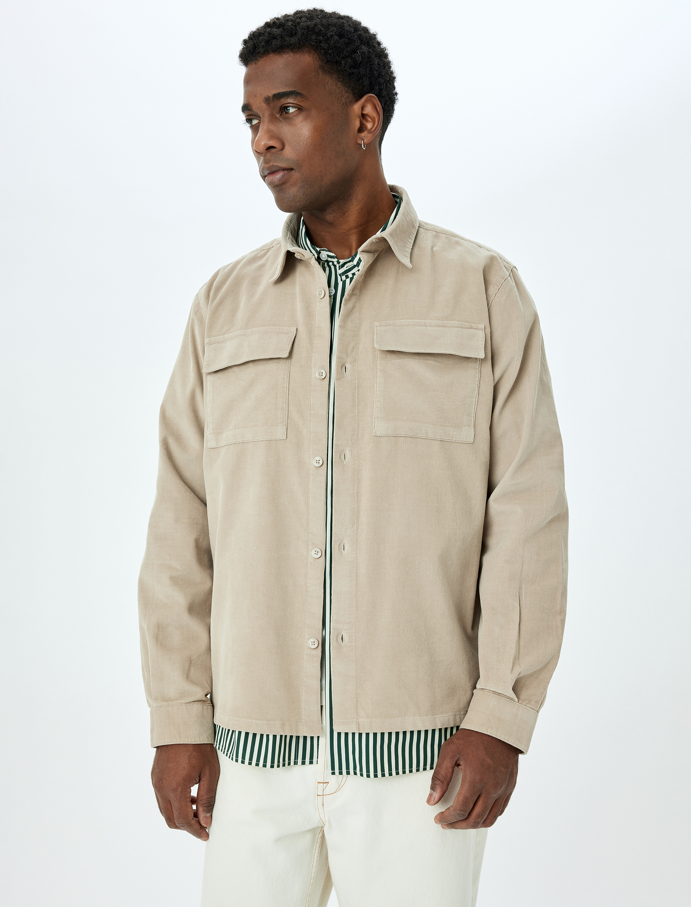 Kapaklı Cep Detaylı Pamuklu Düğmeli Fitilli Kadife Ceket