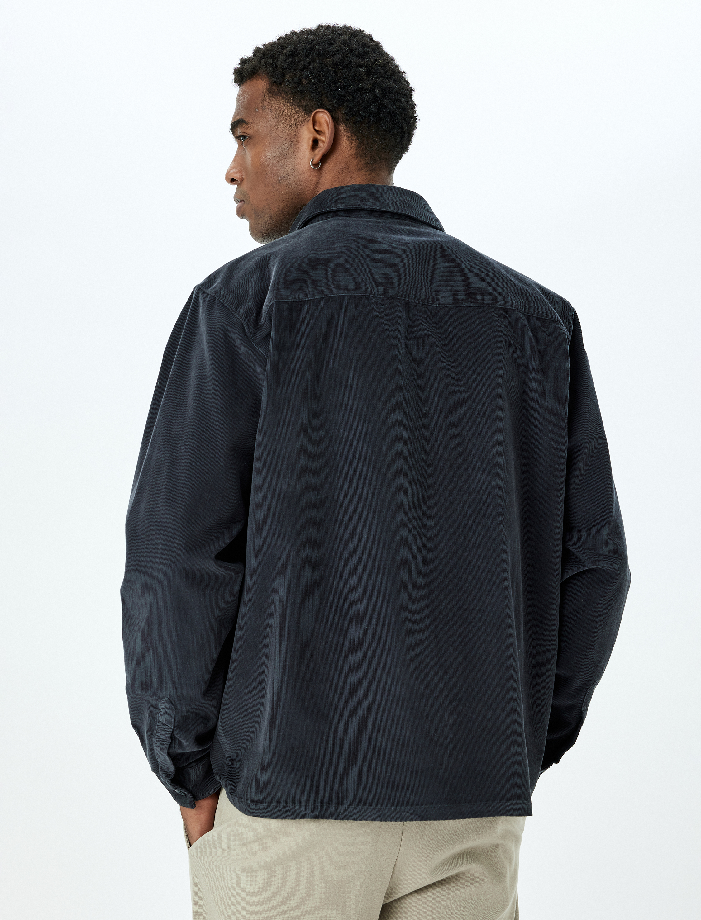 Kapaklı Cep Detaylı Pamuklu Düğmeli Fitilli Kadife Ceket