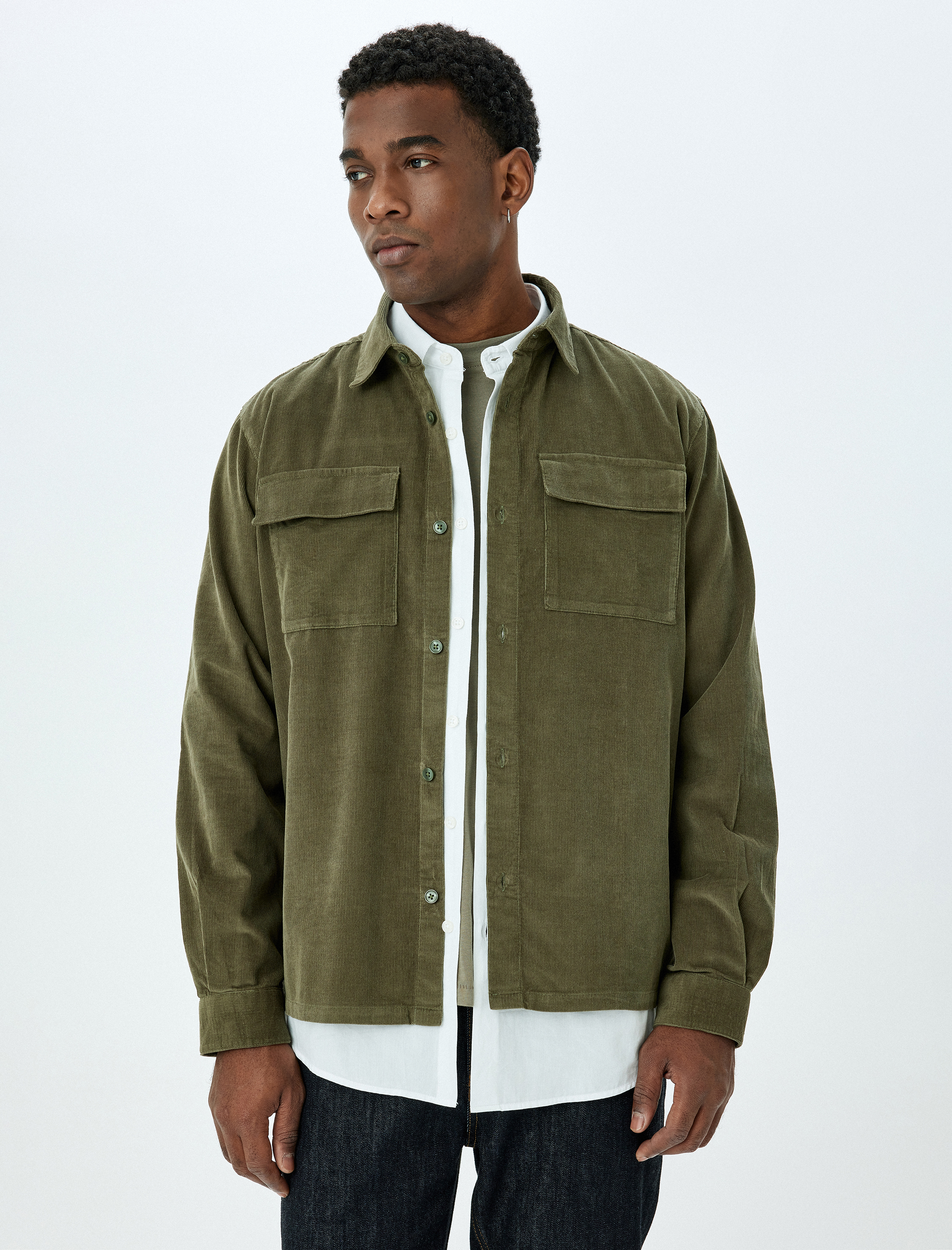 Kapaklı Cep Detaylı Pamuklu Düğmeli Fitilli Kadife Ceket