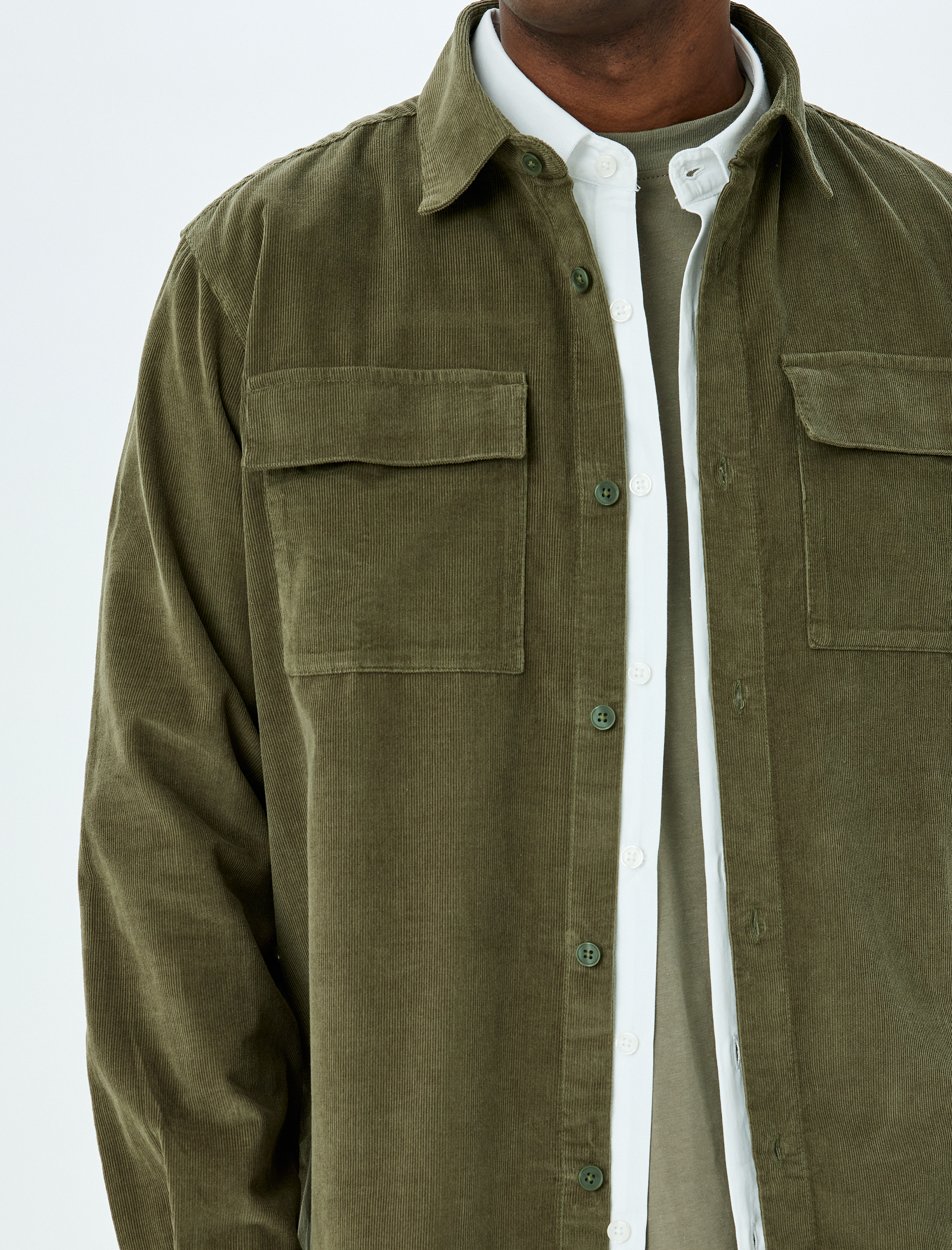 Kapaklı Cep Detaylı Pamuklu Düğmeli Fitilli Kadife Ceket