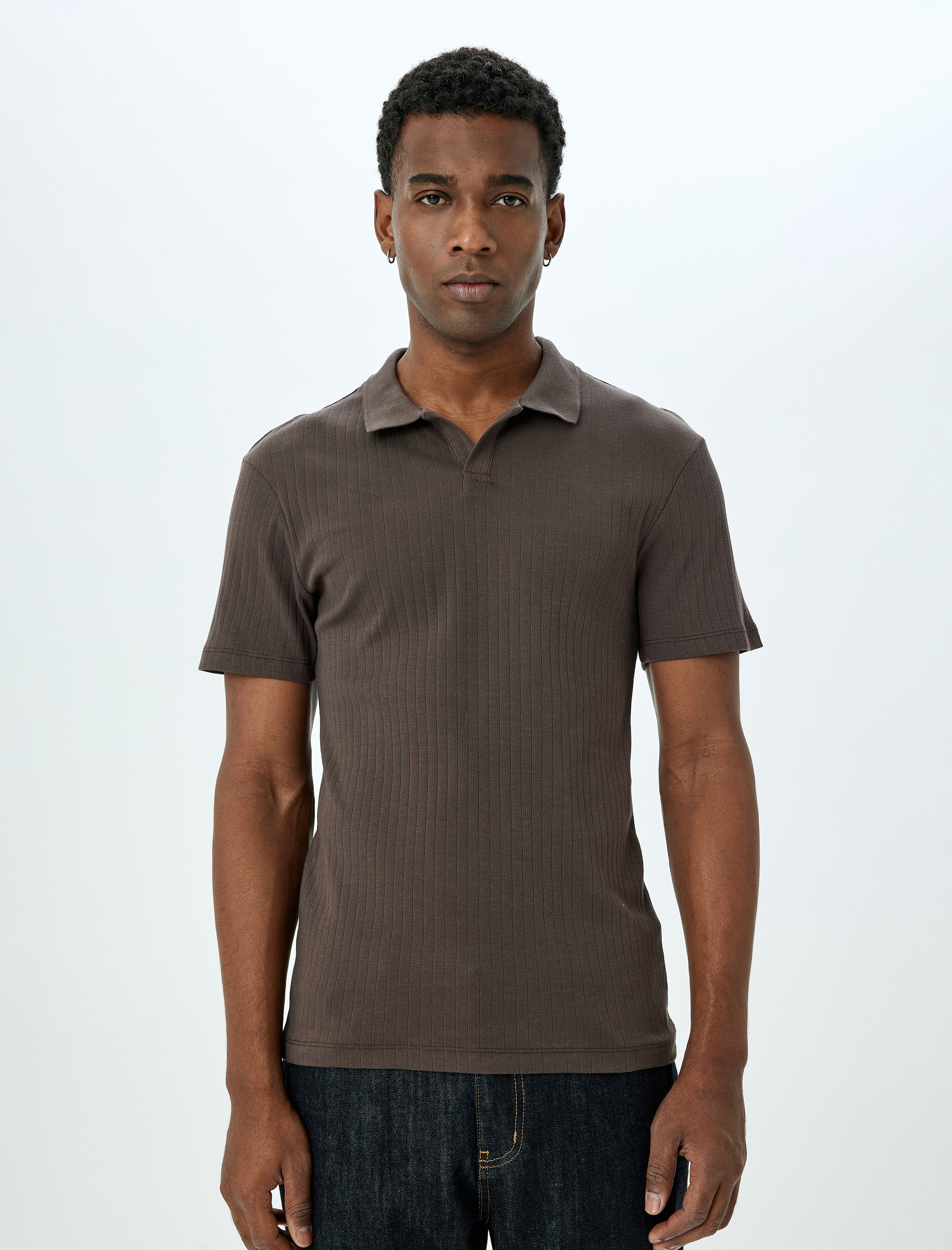   Kısa Kollu Pamuklu Slim Fit Polo Yaka Tişört