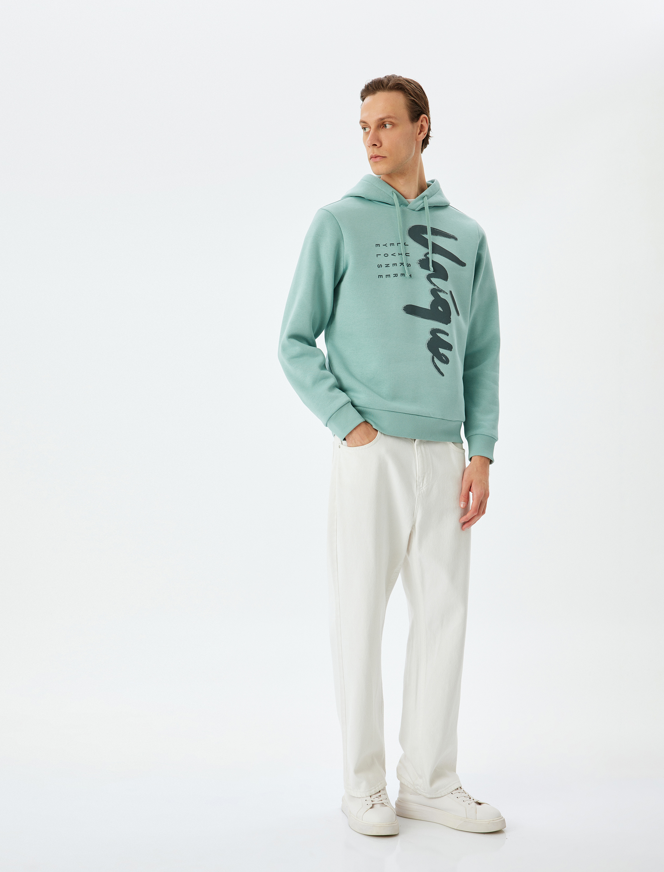   Uzun Kollu Pamuk Karışımlı Şardonlu Kapşonlu Baskılı Sweatshirt