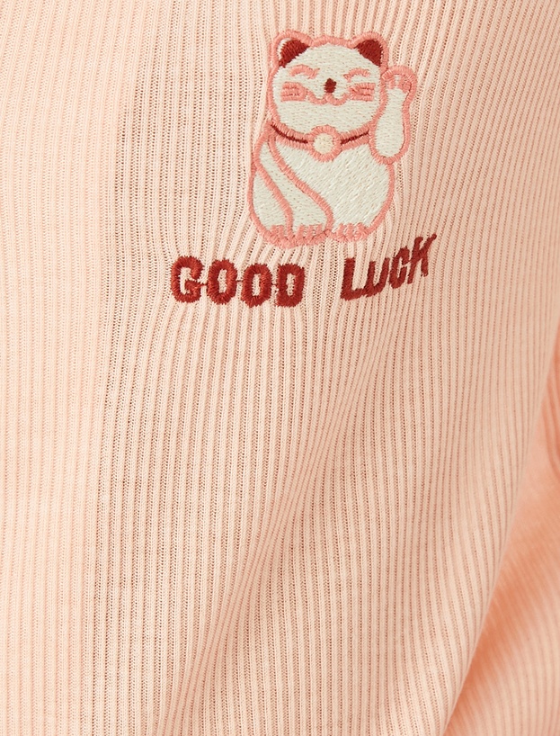 Viskon Karışımlı Düğmeli Gömlek Yaka Şort Pijama Takımı_5
