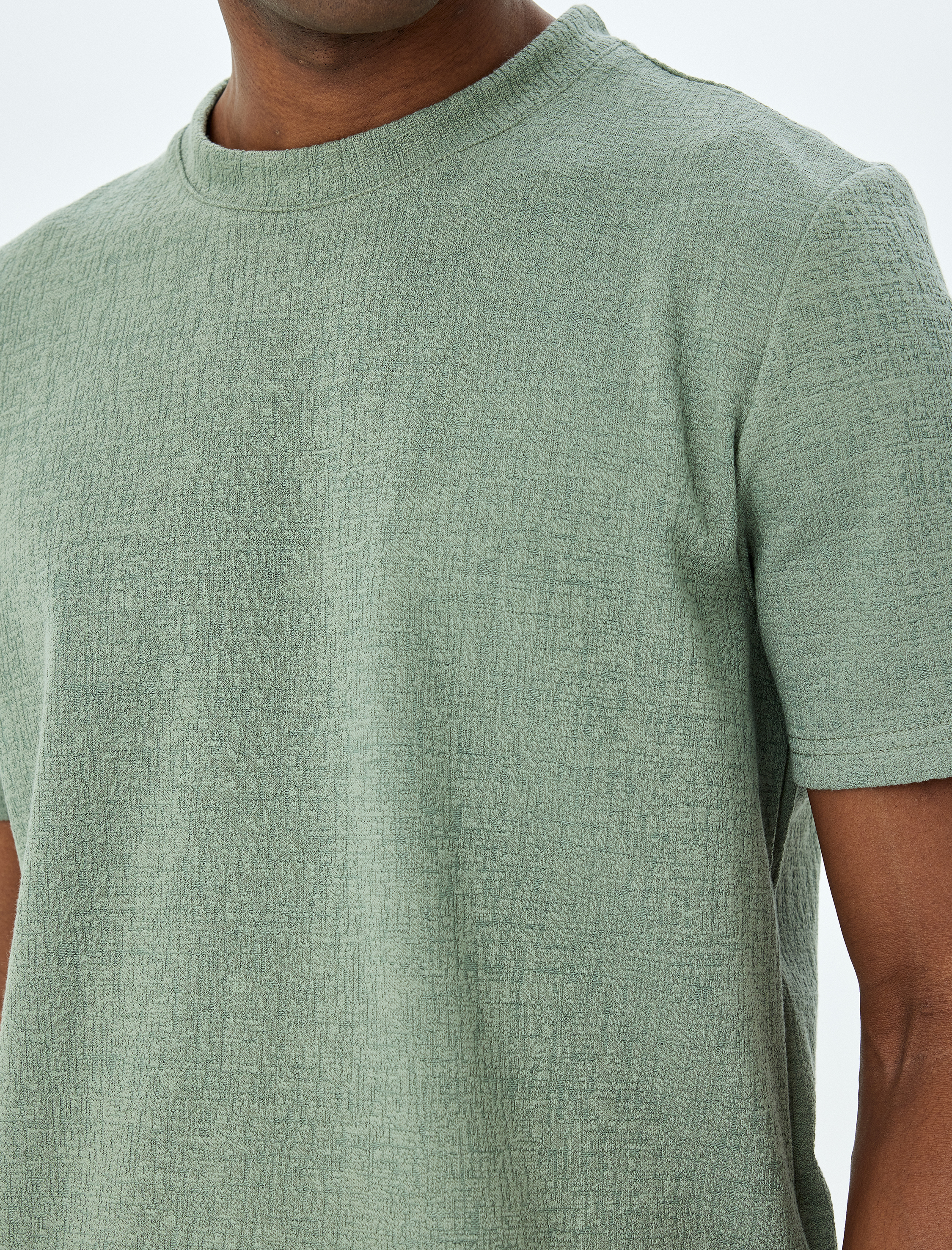   Kısa Kollu Pamuklu Regular Fit Bisiklet Yaka Tişört